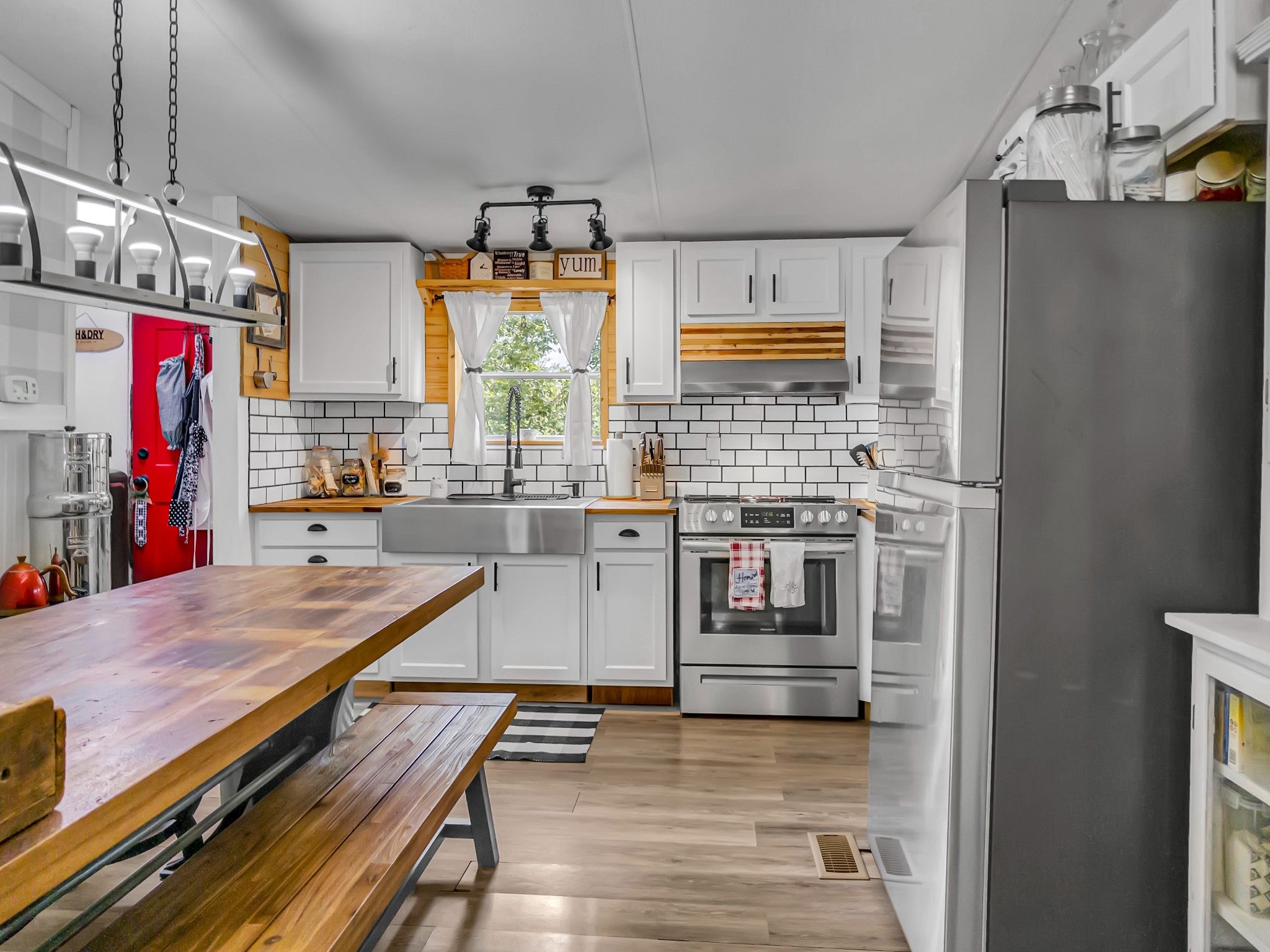 262 Woodland Heights Rd