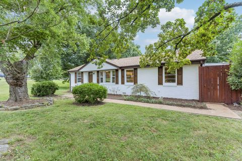 3813 Syfert Ln Nashville TN 37211