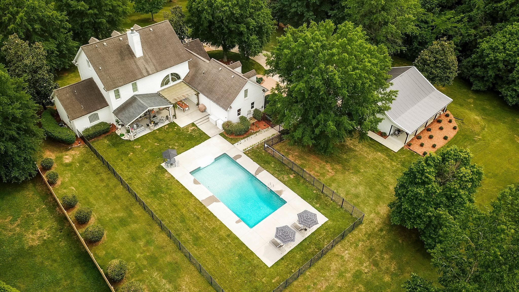 6484 Lickton Pike