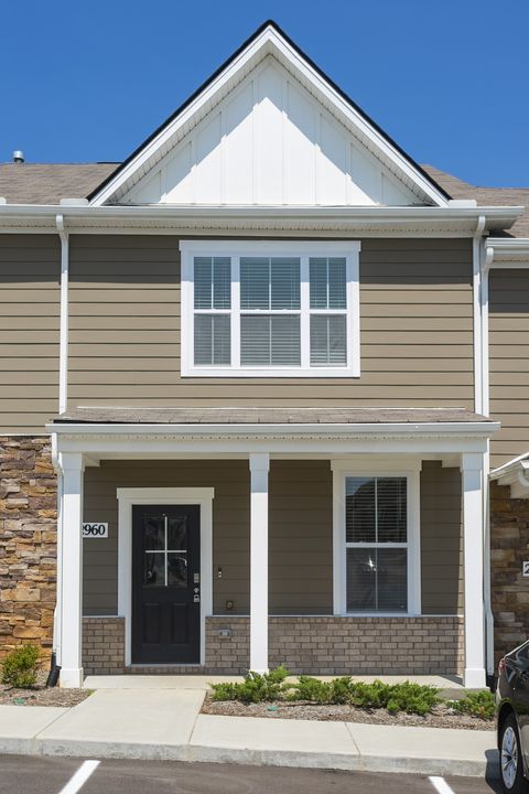 2960 Mallard Dr Lebanon TN 37090