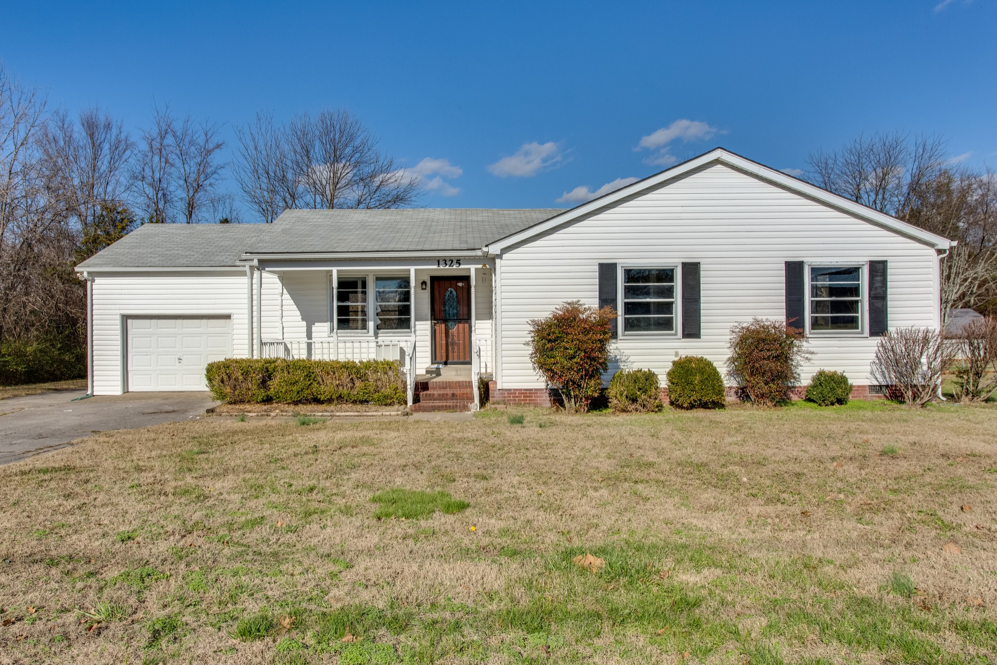 Photo 1 of 25 — 1325 E Northfield Blvd, Murfreesboro, TN 37130