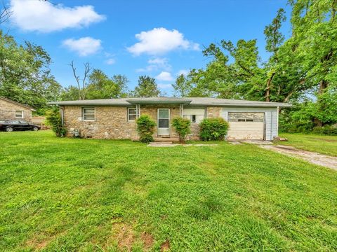 15 Owen Dr Fayetteville TN 37334