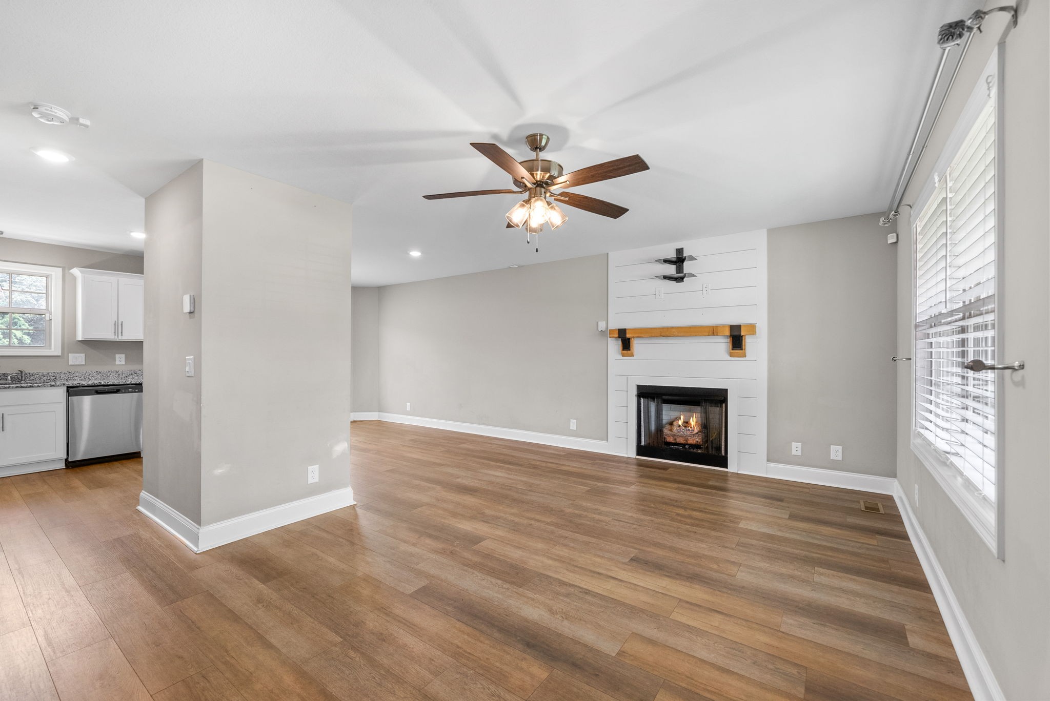501 Vale Ct