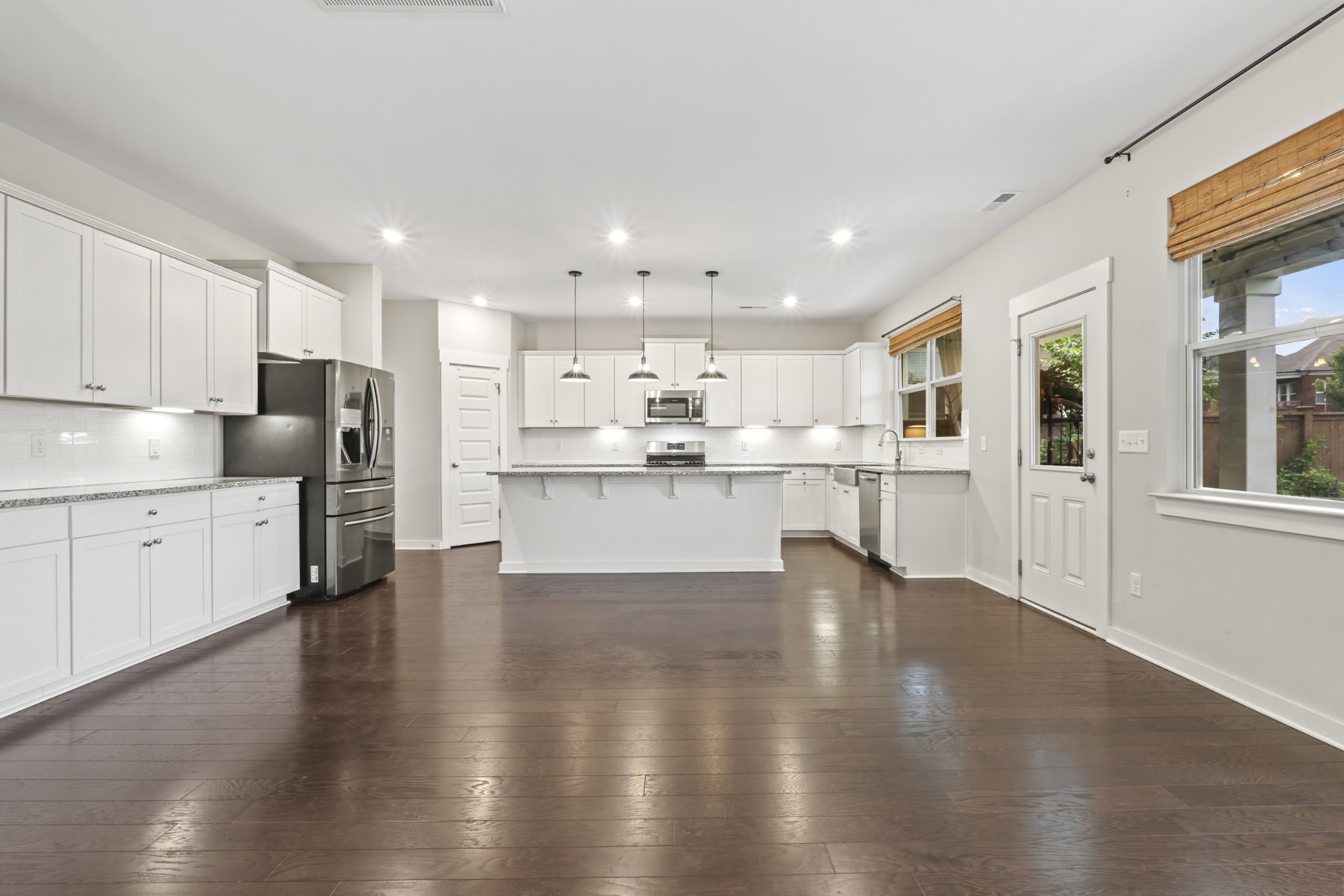 3368 Vinemont Dr
