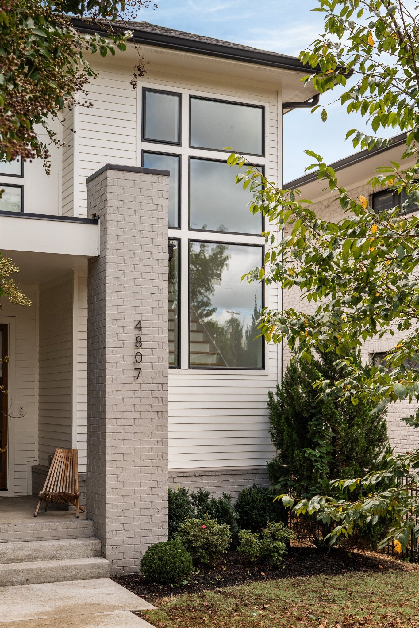 4807 Dakota Ave