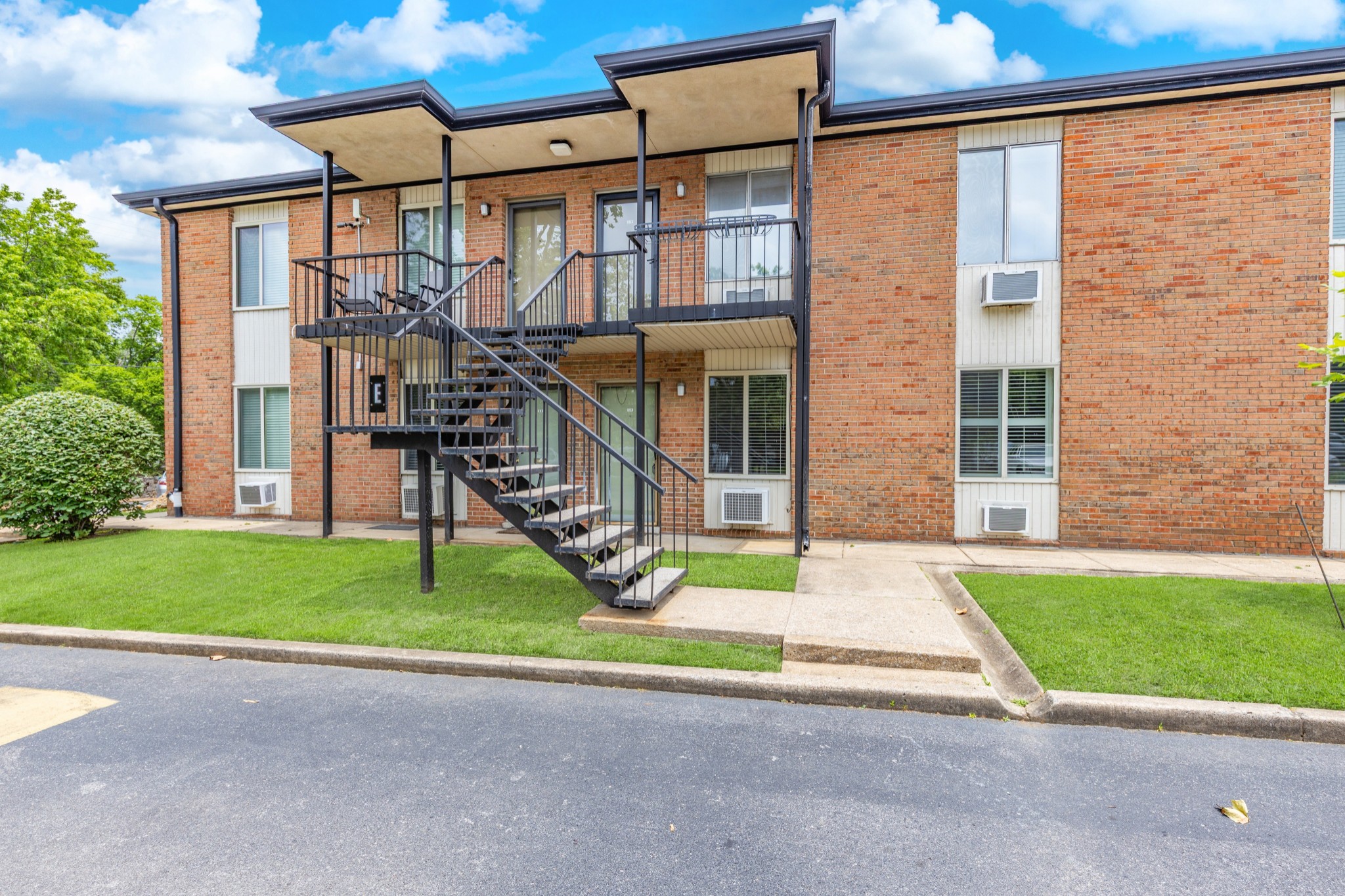 Middle Tennessee Properties 4 2601 Hillsboro Pike E6