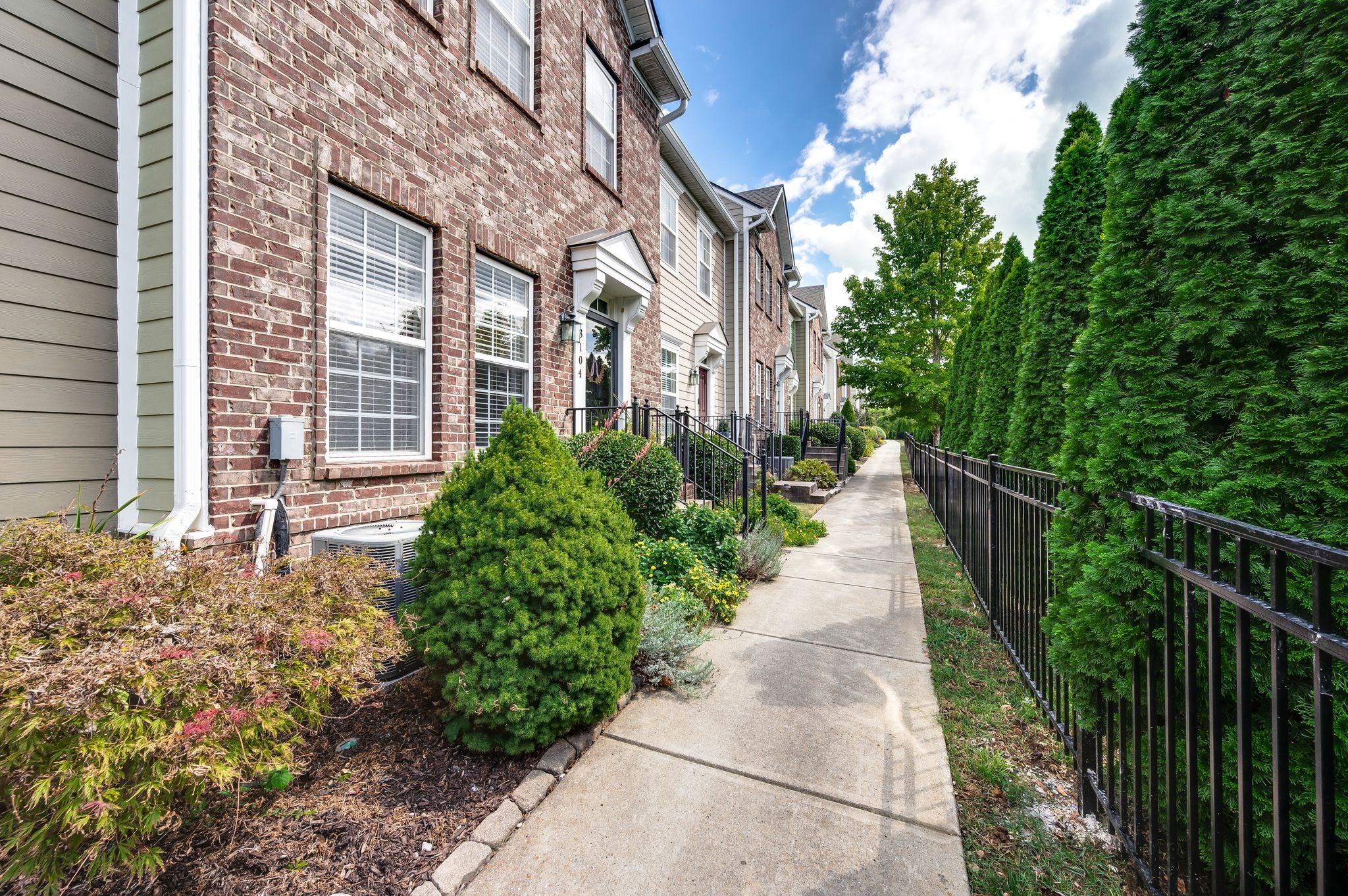 3104 Fyffe Ln