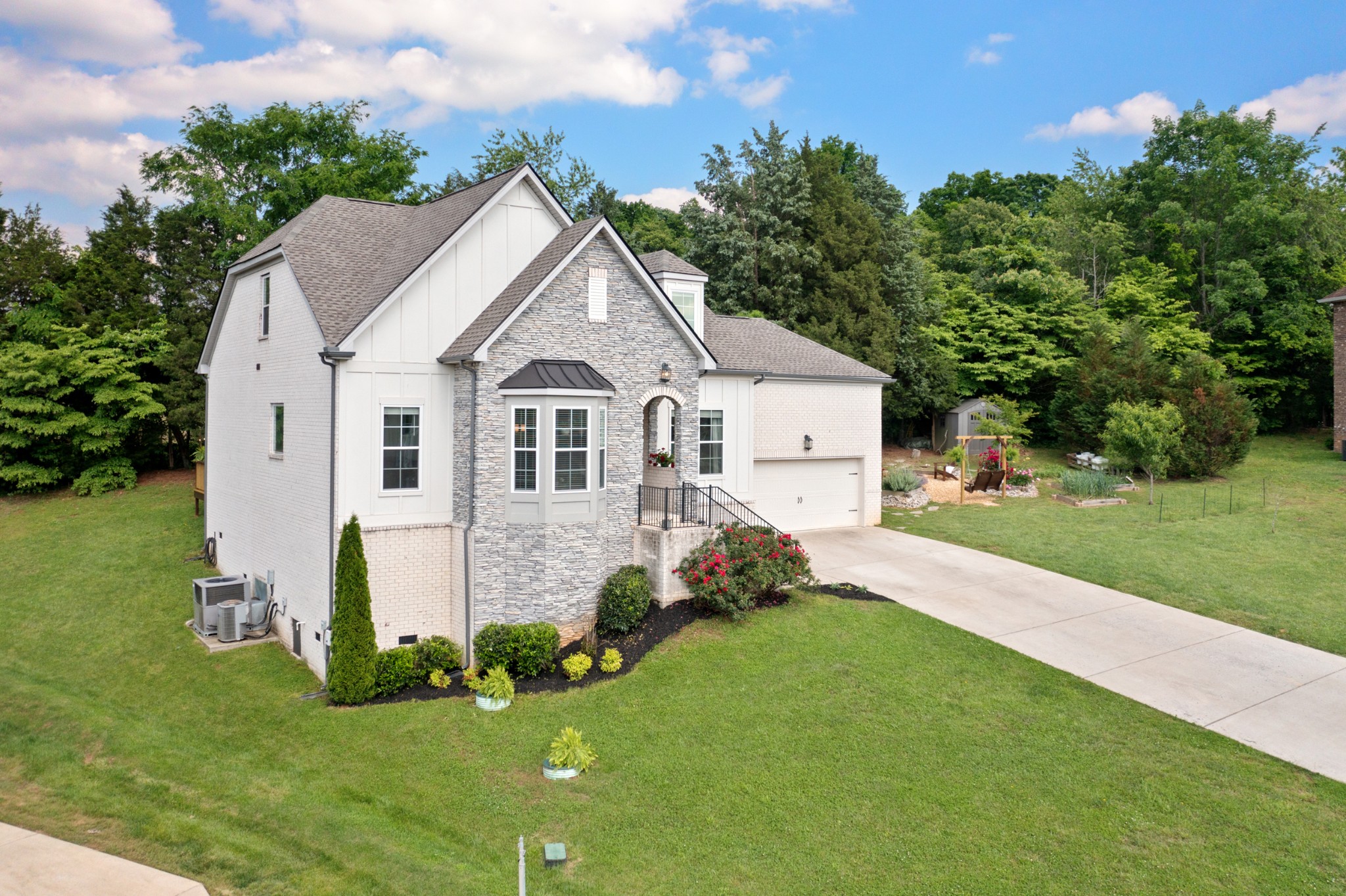 2195 Savage Creek Dr