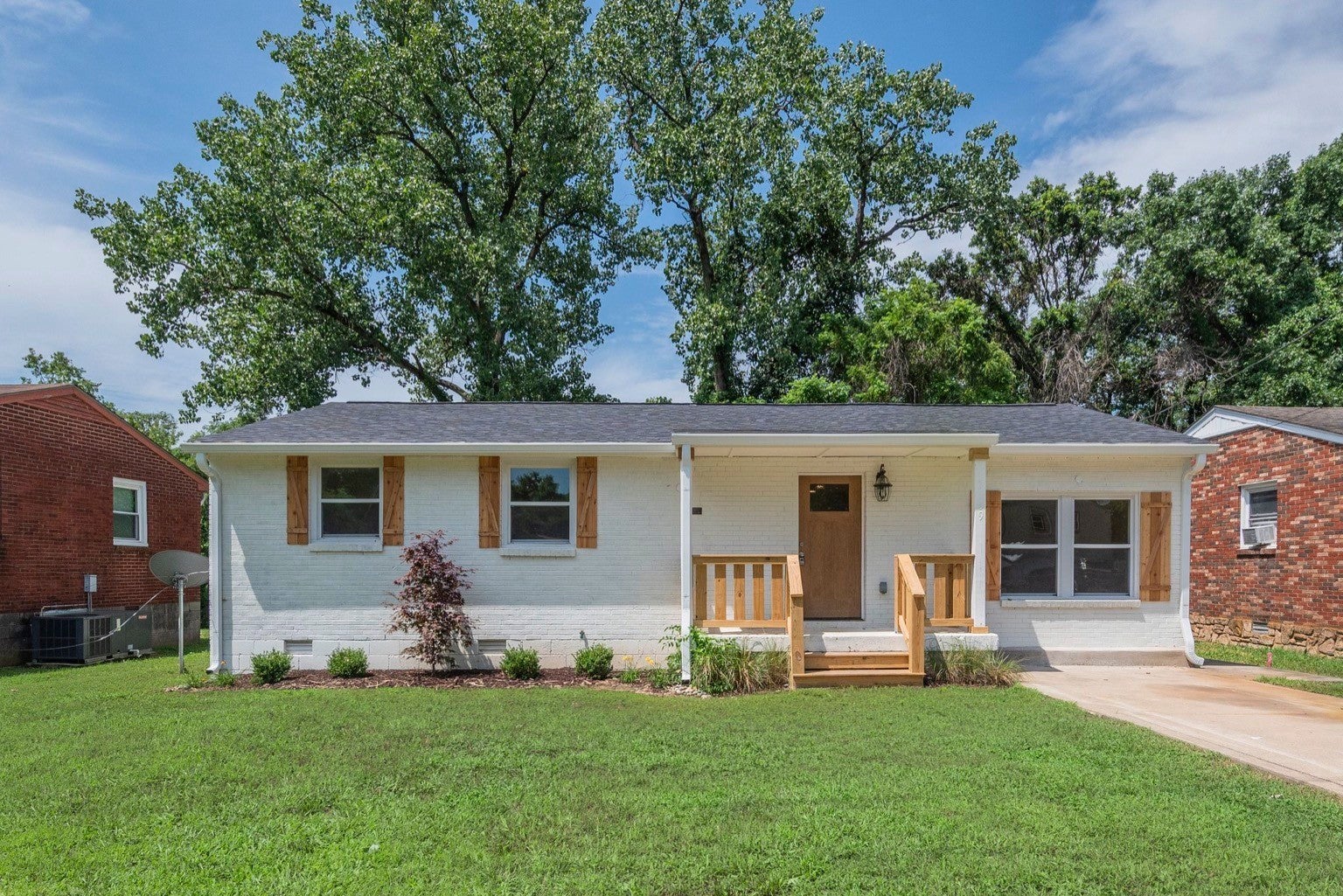 3-bed listing at 3189 Lagrange Dr, Nashville