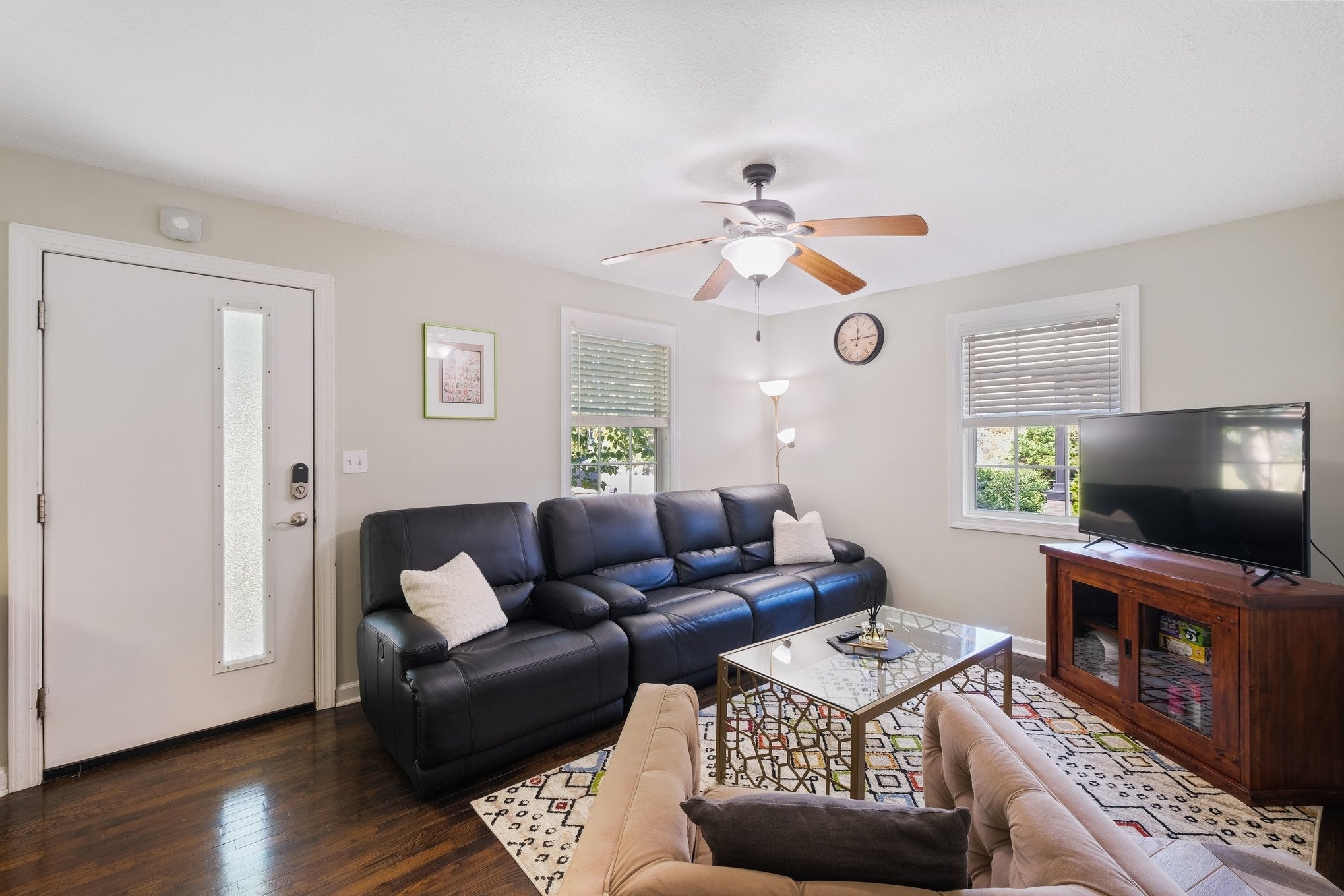 913 Emmett Ave