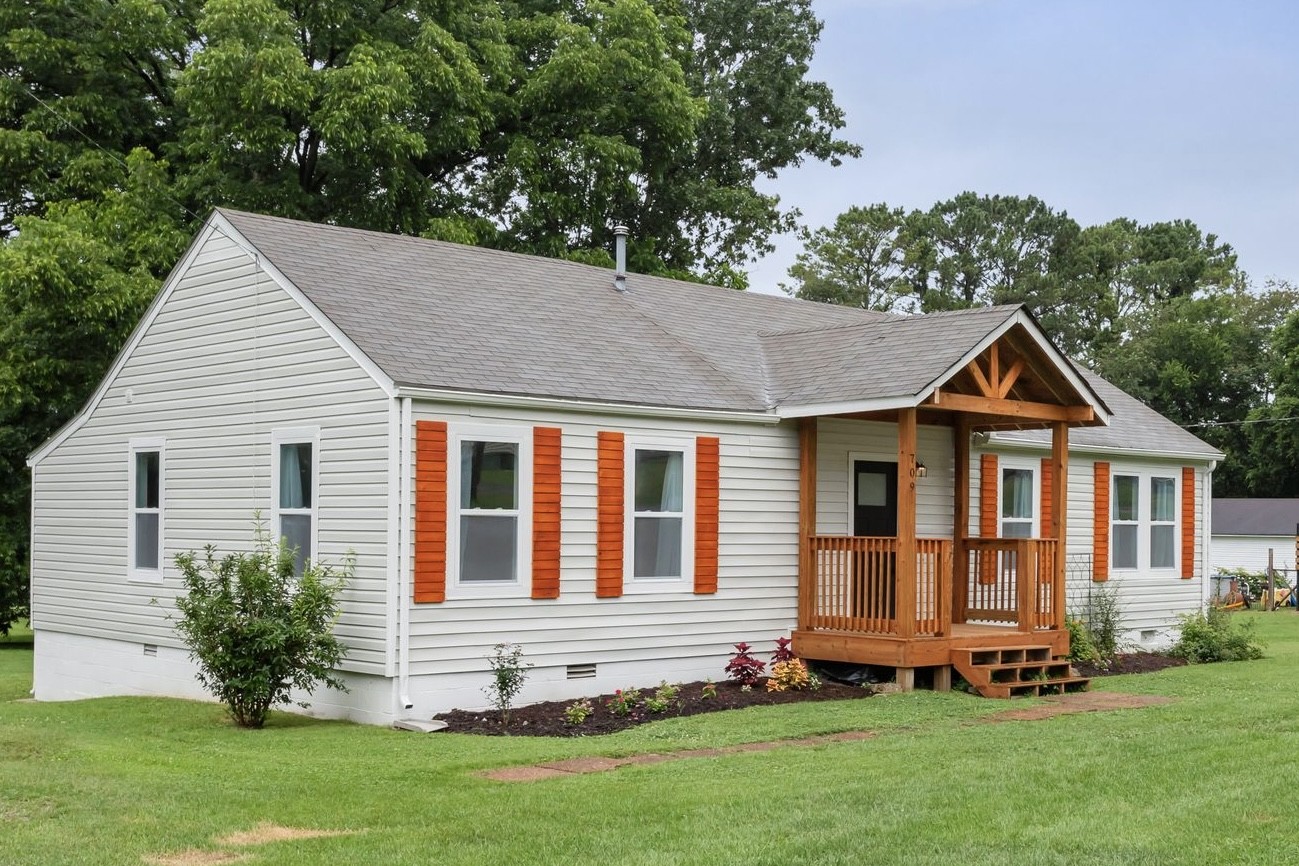 Middle Tennessee Properties 2 709 Poplar St
