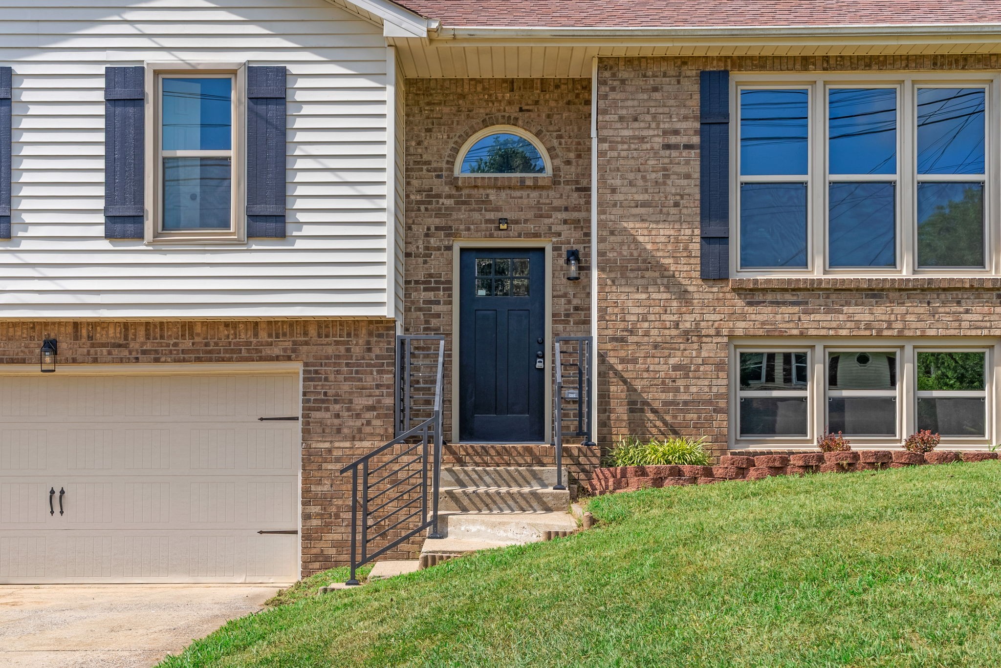2161 Amadeus Dr