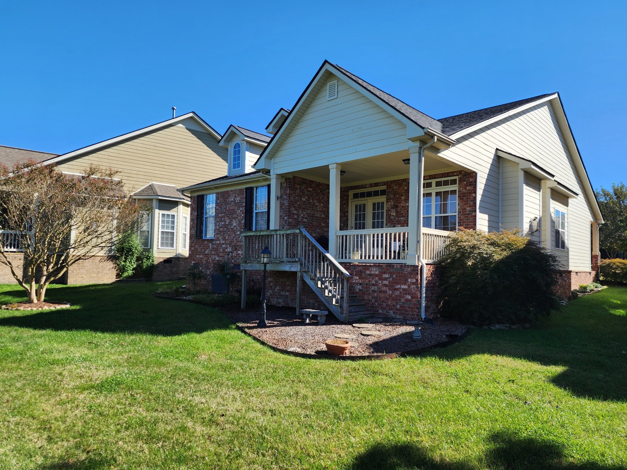 232 Dobson Branch Ct