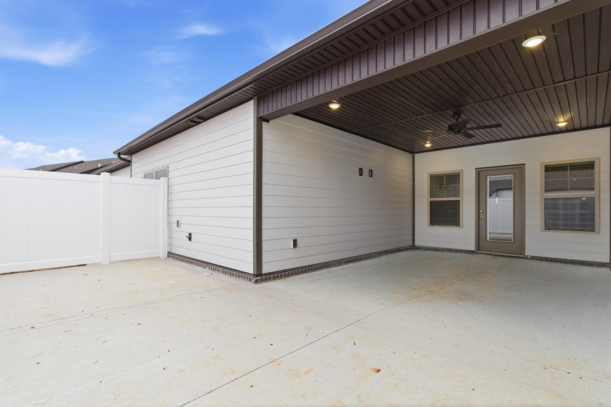 1422 Suzanne Drive