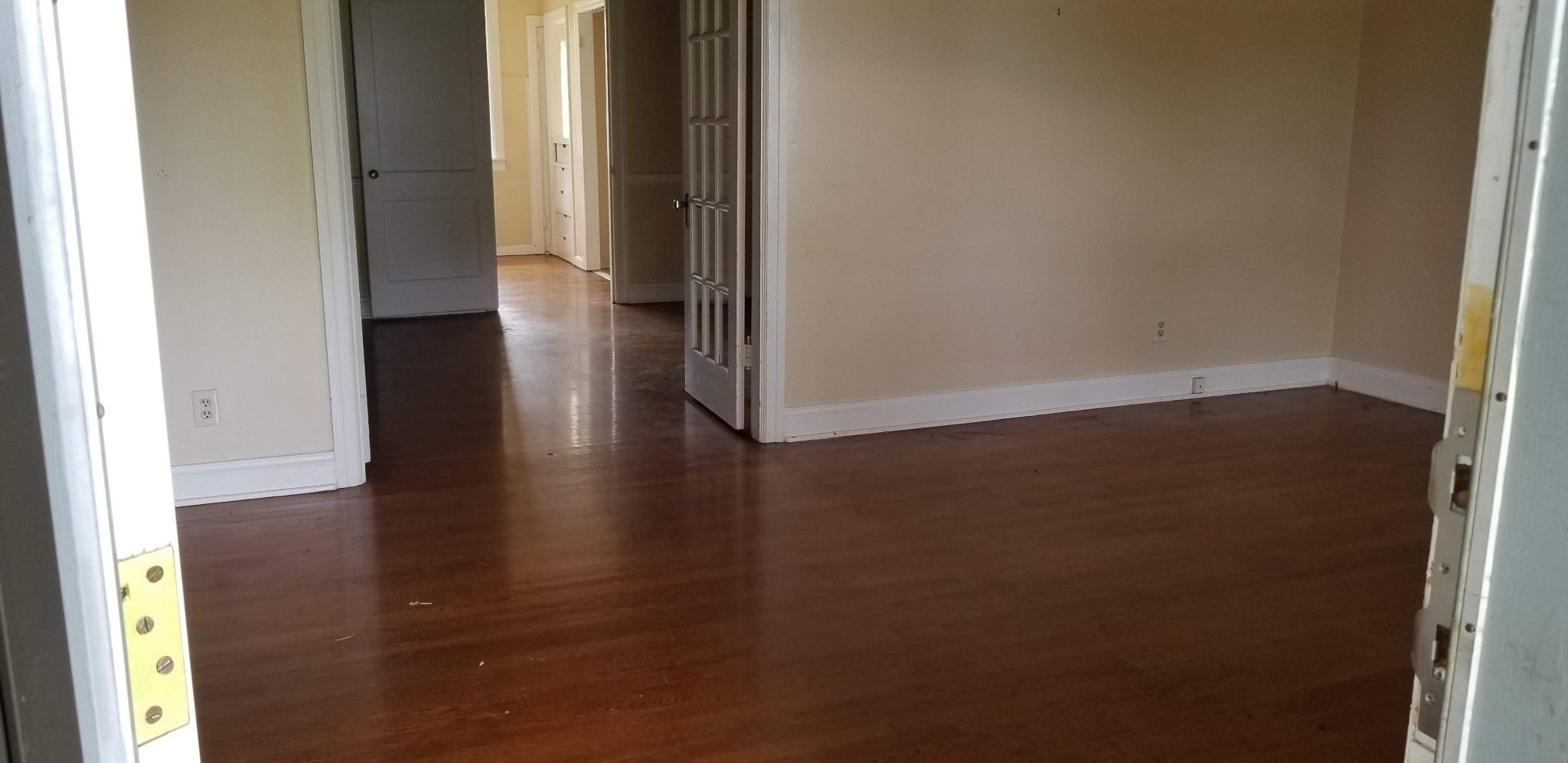 1289 Hunters Point Pike