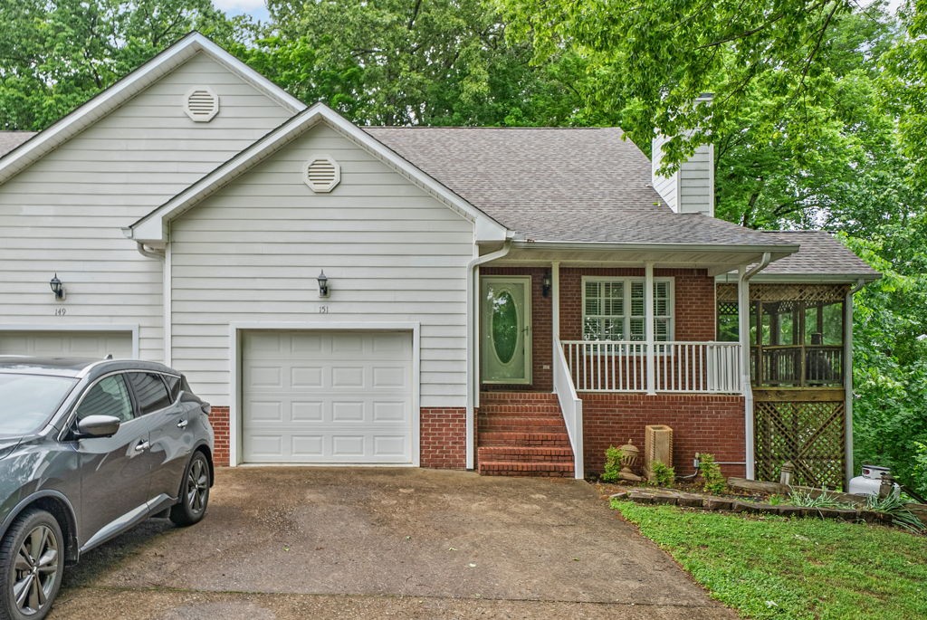 151 Rose Dr