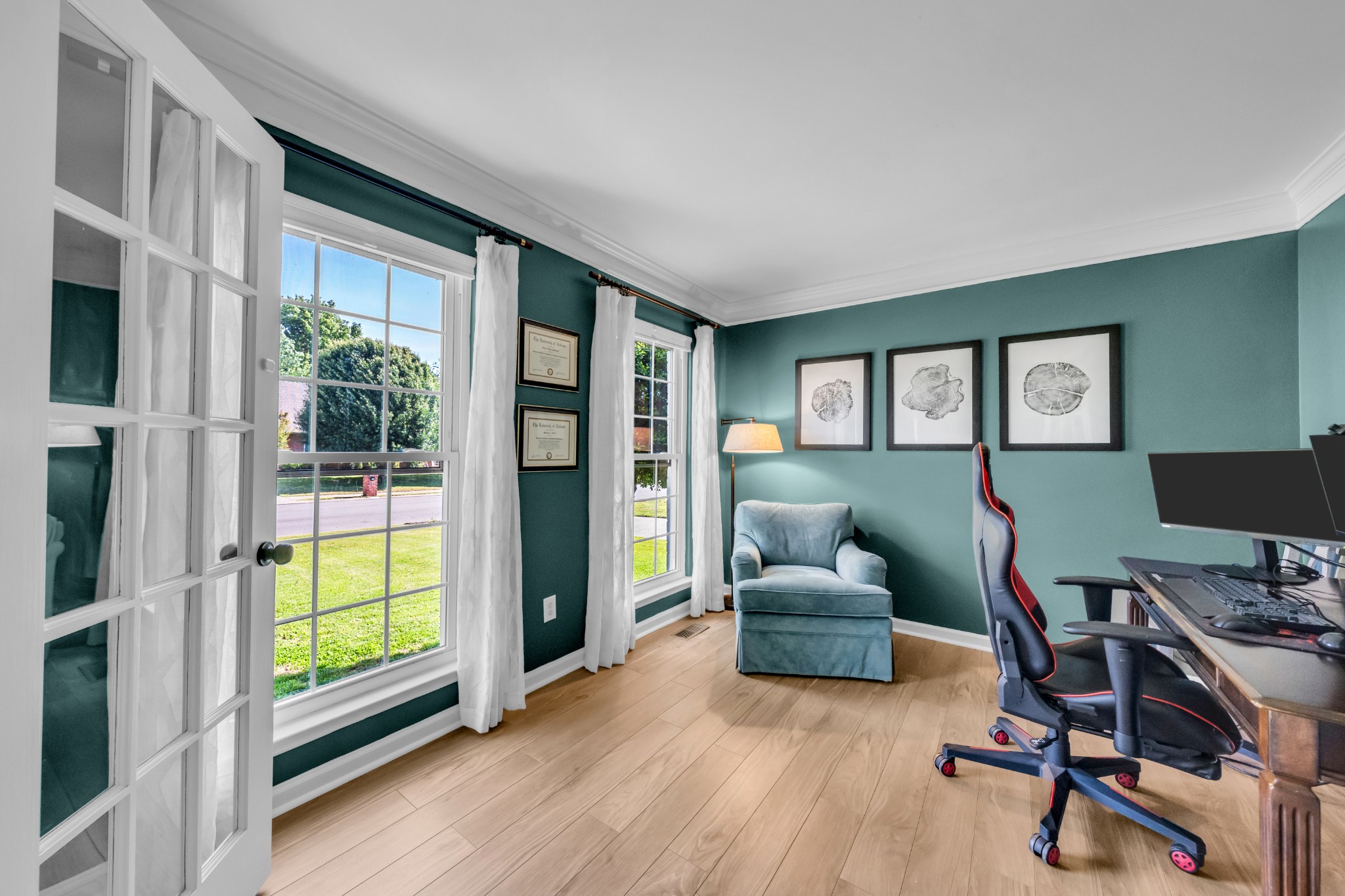 2407 Amber Glen Dr