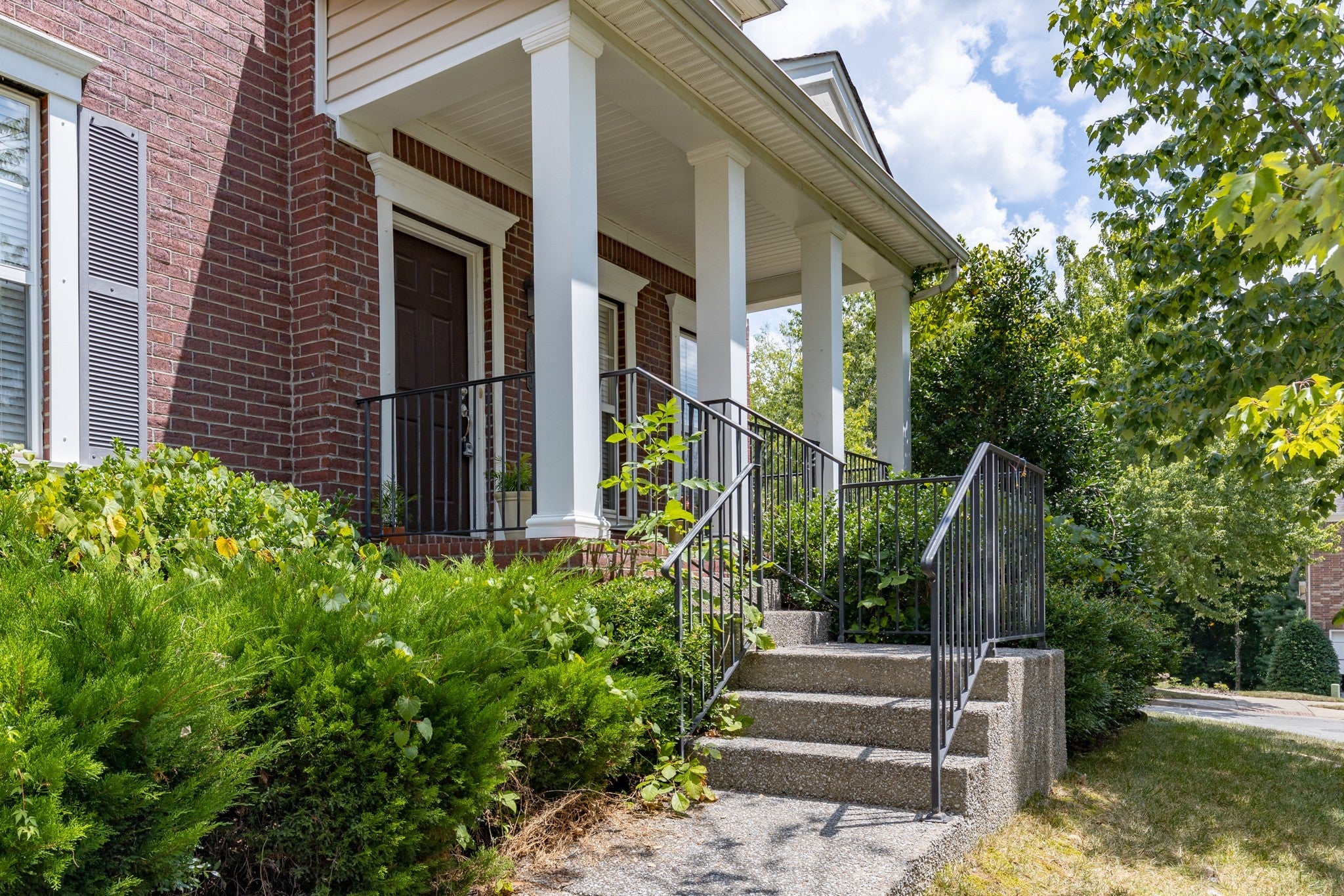 1400 Flemings Ct