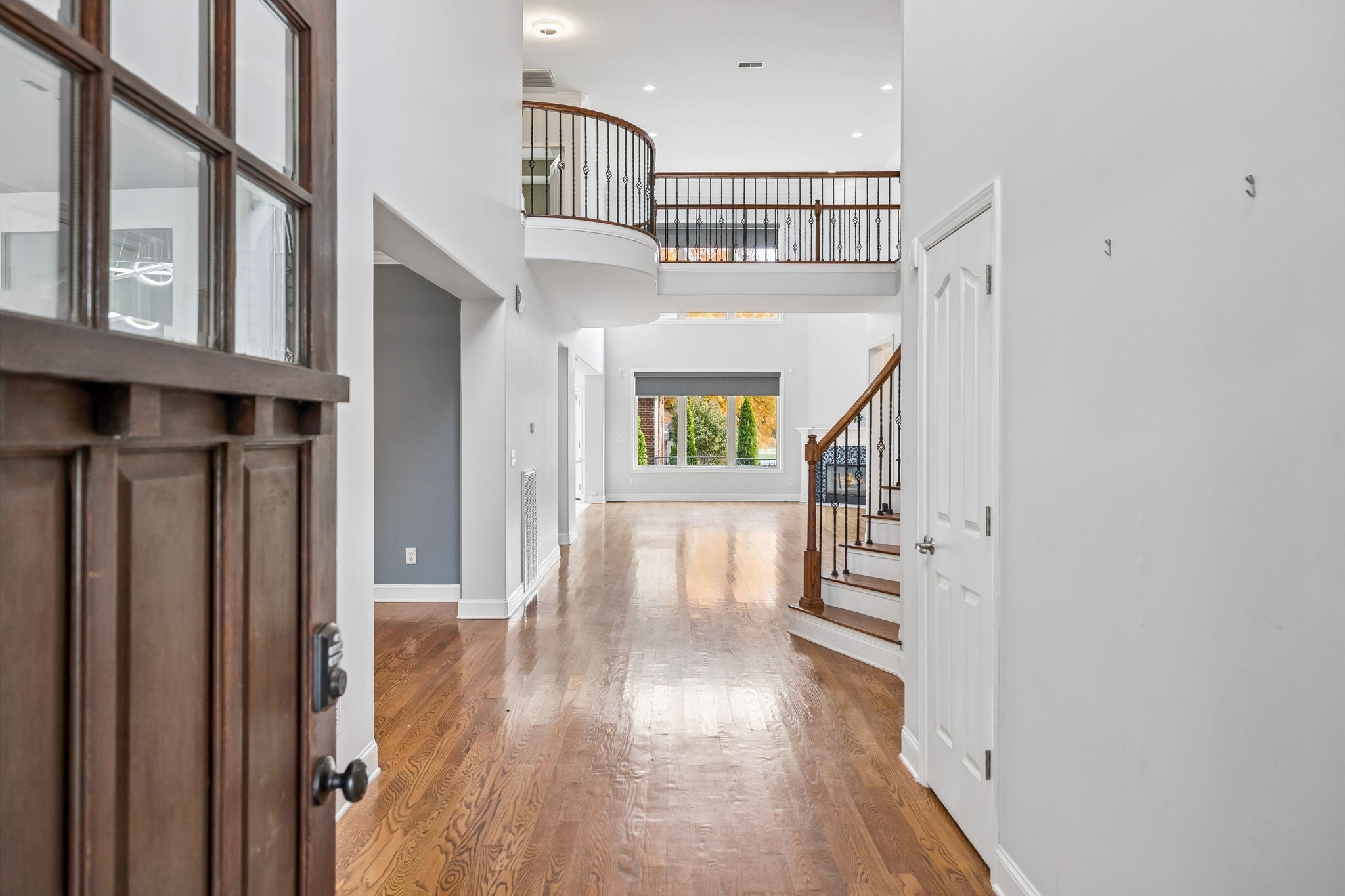 600 Lakemeade Pt