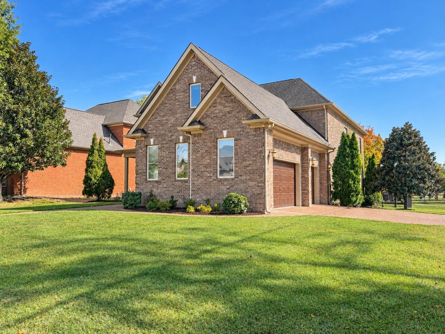 600 Lakemeade Pt