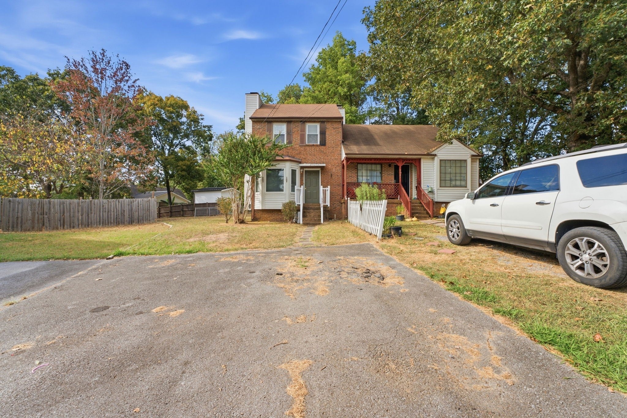 3379 Oak Trees Ct - Photo 2