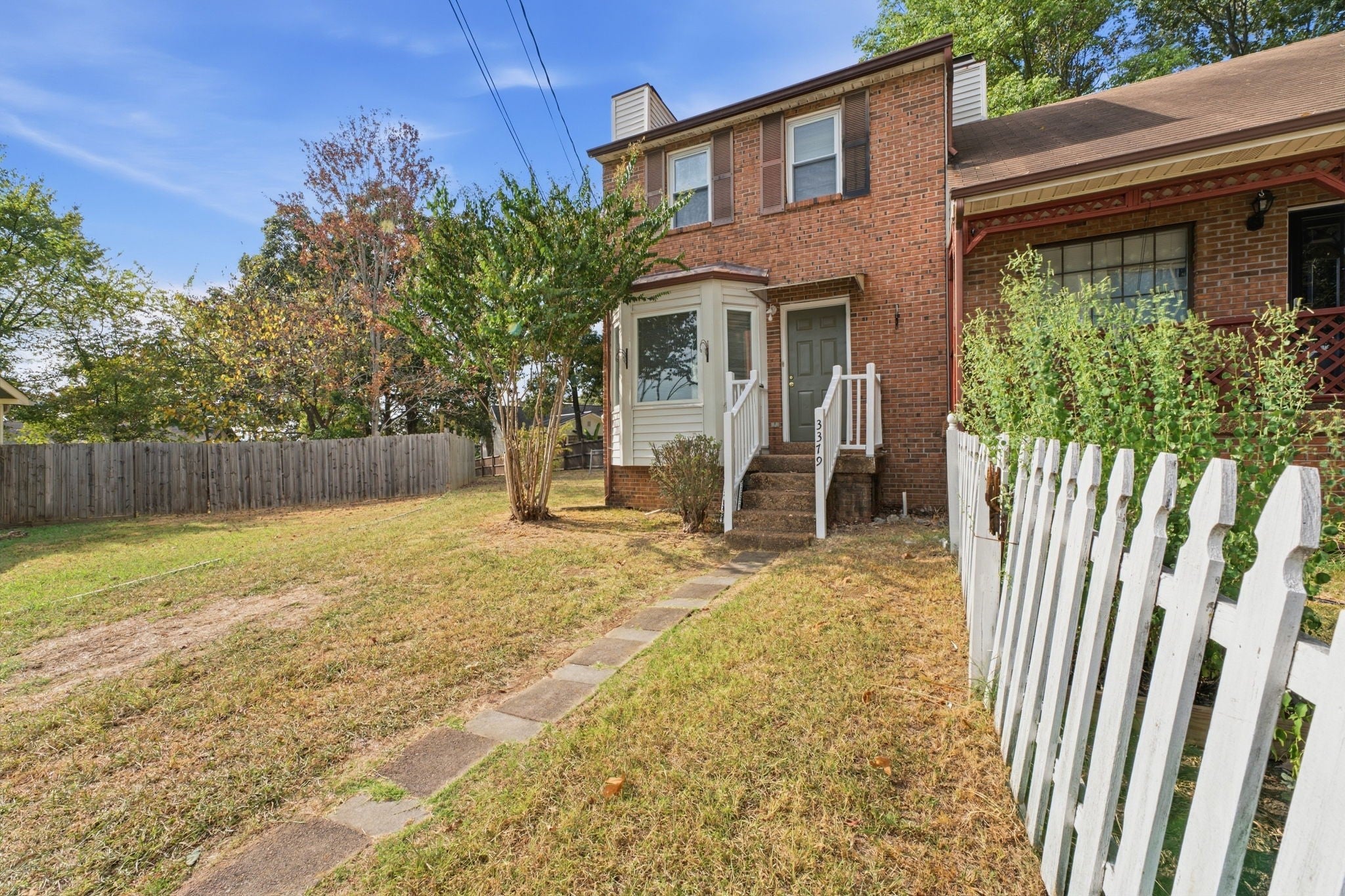3379 Oak Trees Ct - Photo 3