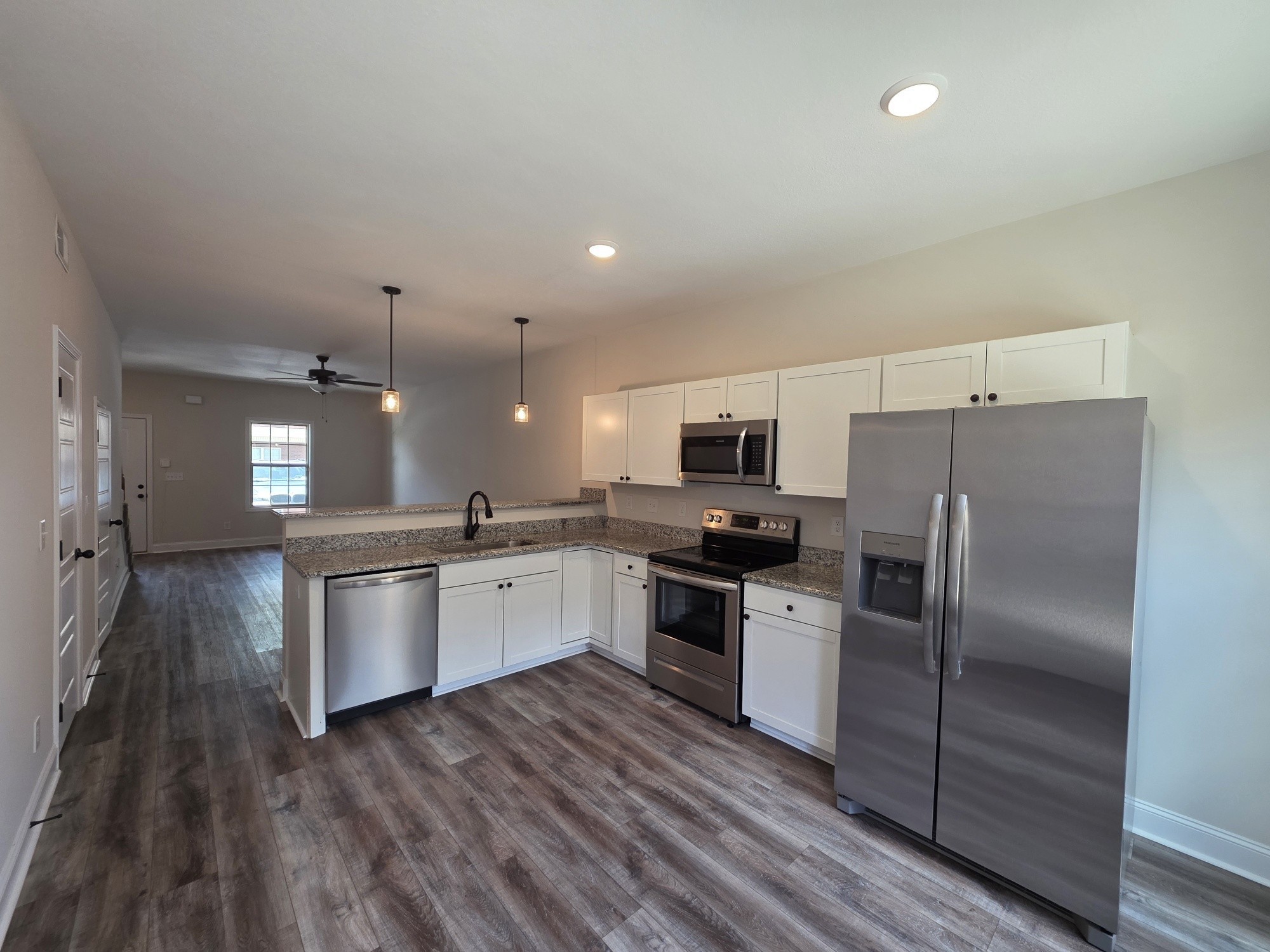 550 Peachers Mill Rd E2