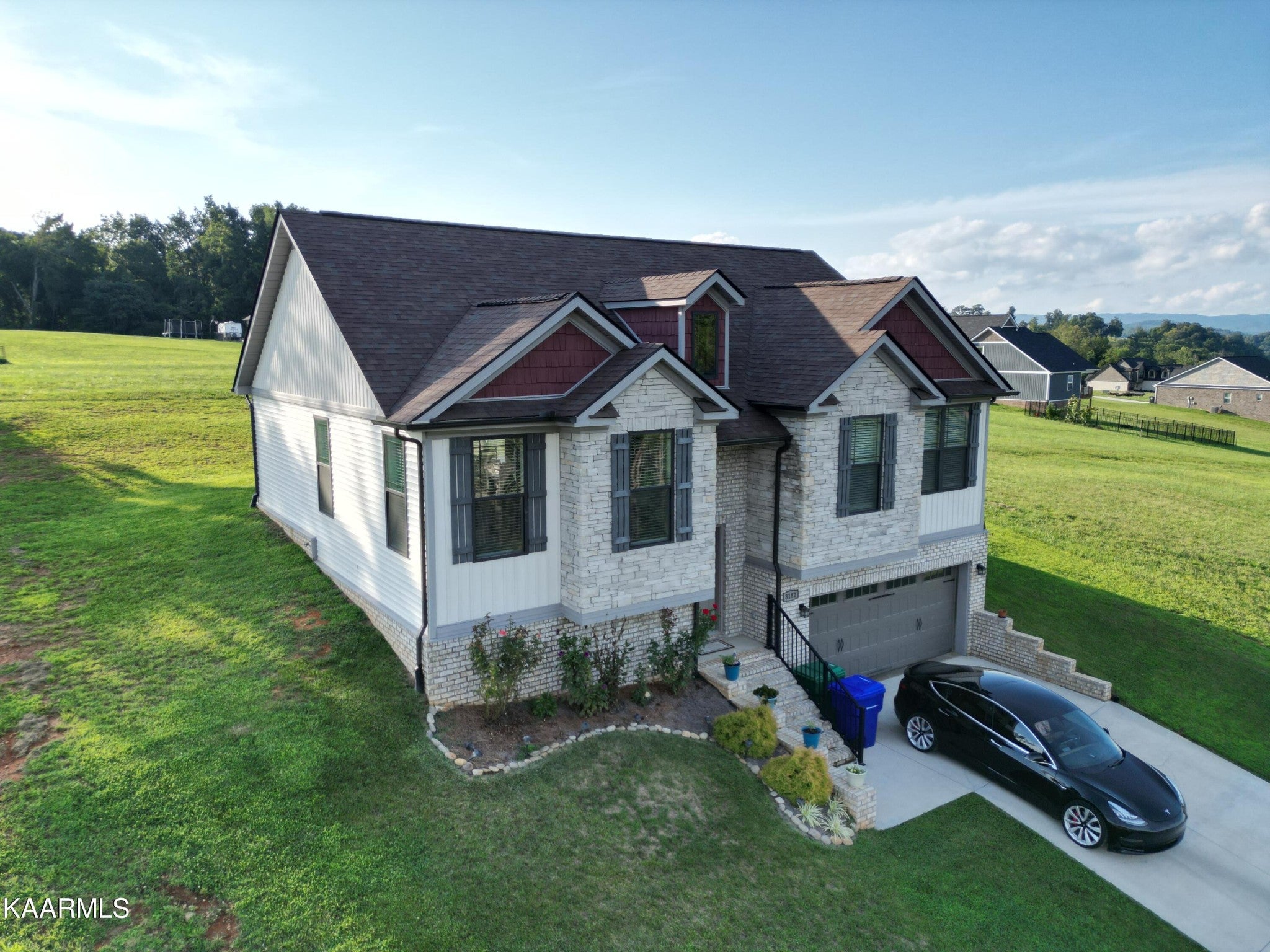3182 Bridgewater Blvd