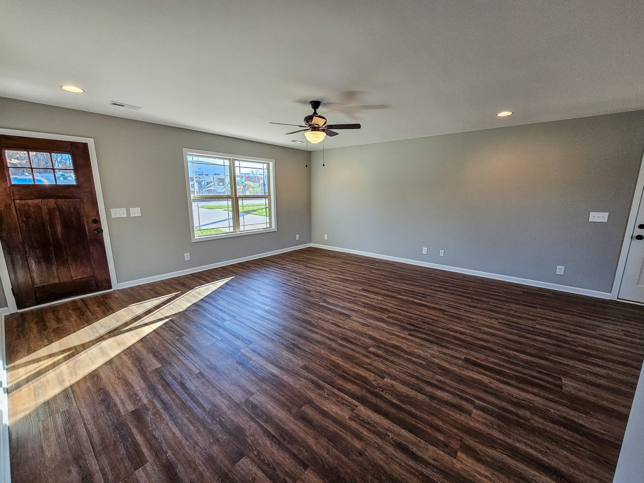 1505 Green Ln