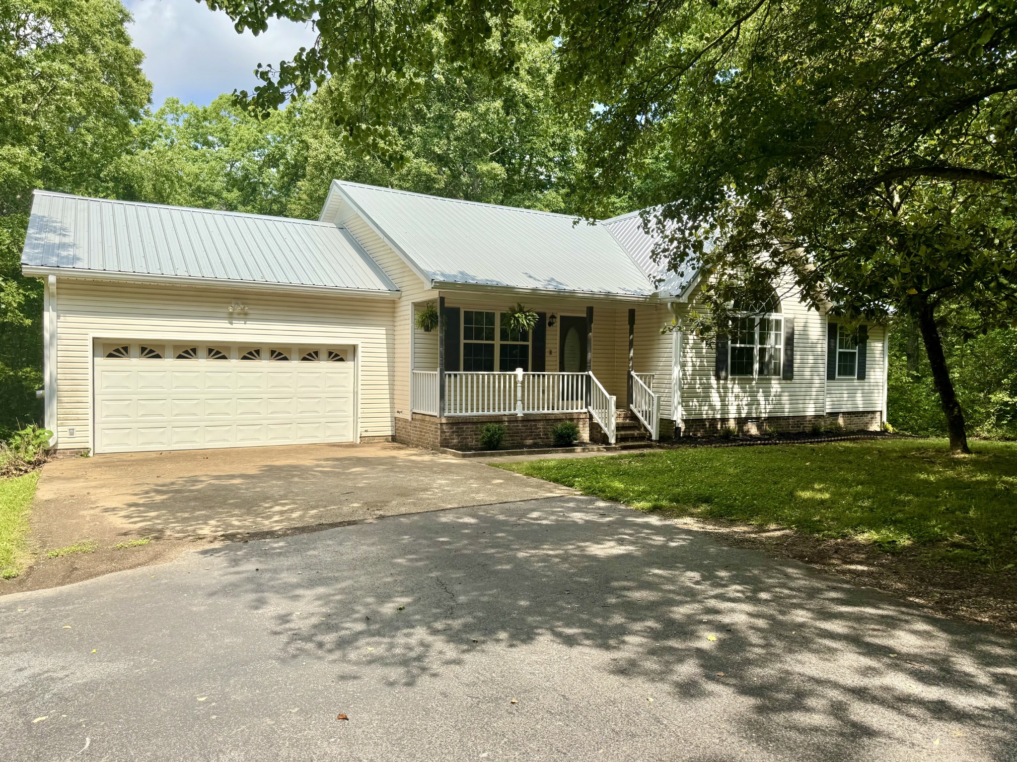 130 Jordan Ln