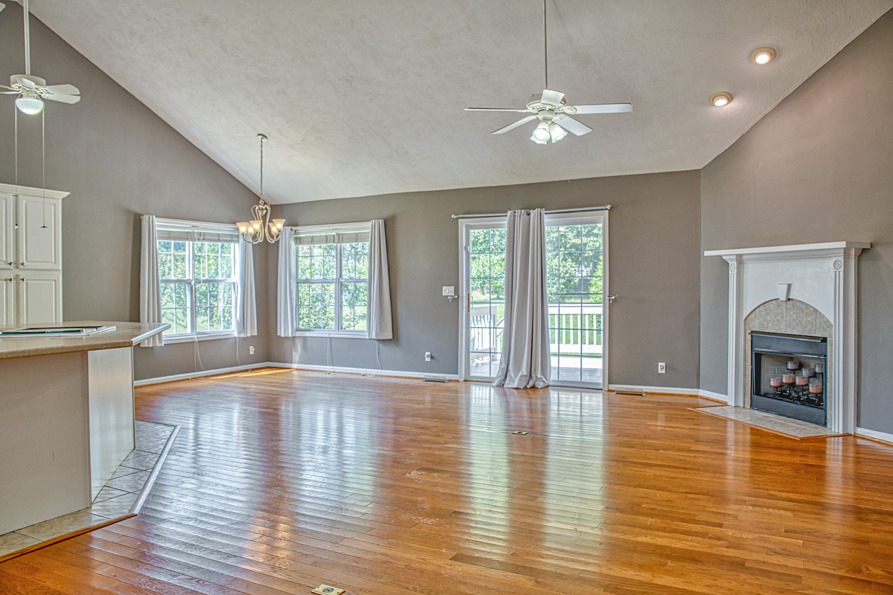 3409 Wj Robinson Rd NE