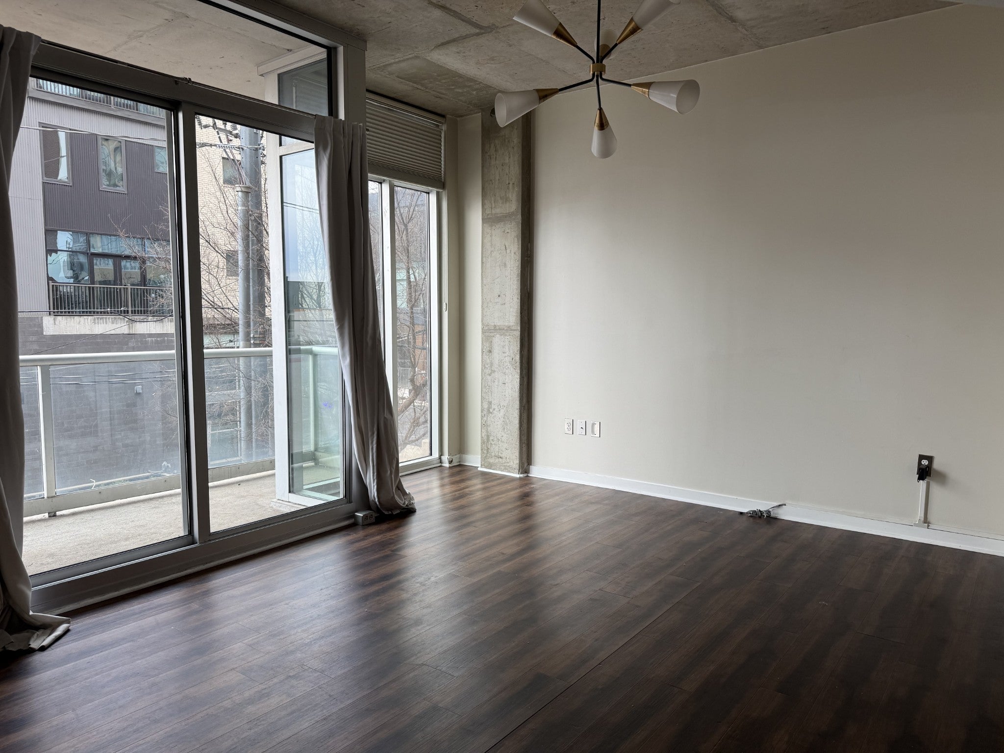 600 12th Ave S 408