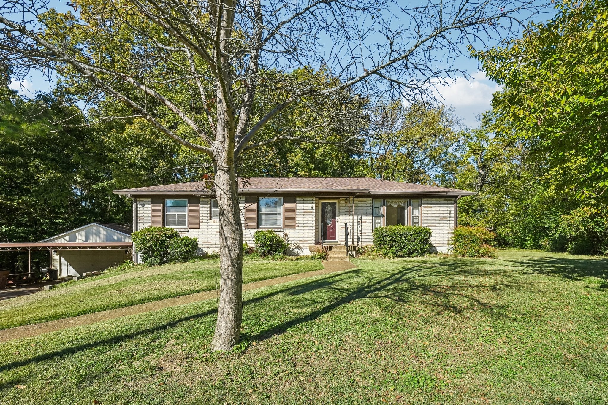 2501 Sherman Ct