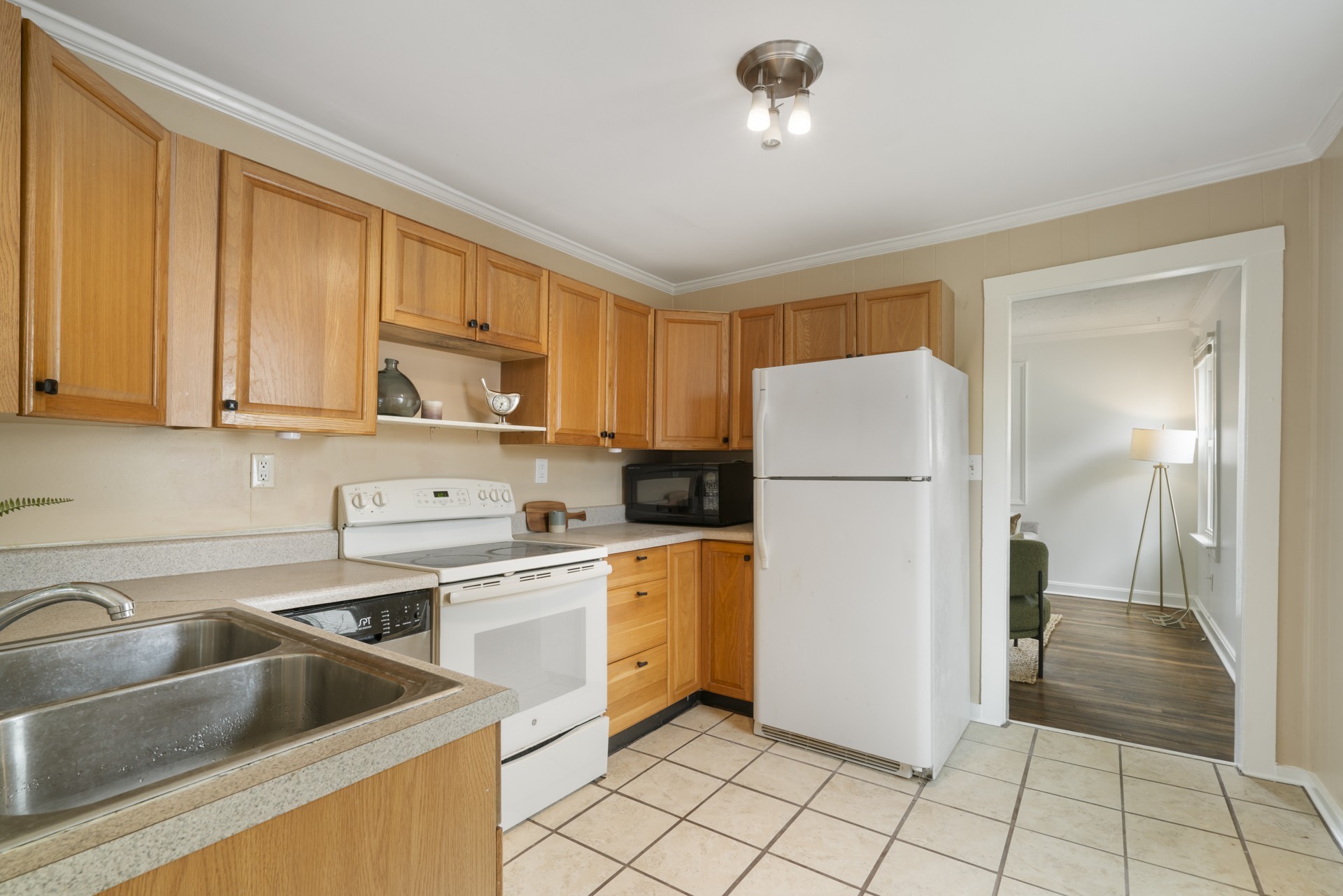 106 Sadler Ct