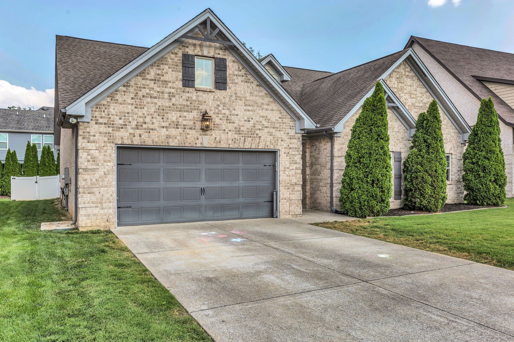1240 Hensfield Dr