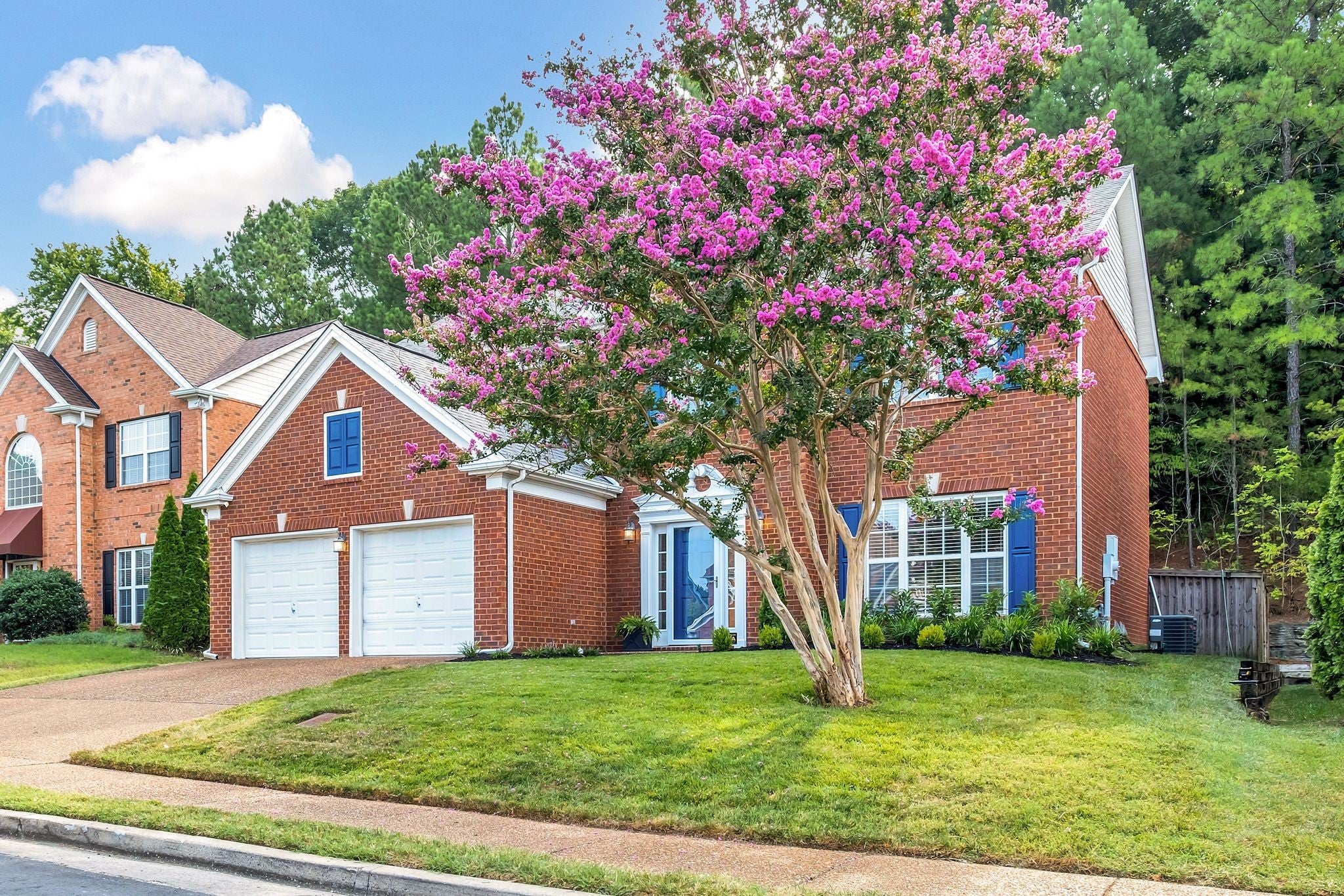 5804 Sterling Oaks Dr