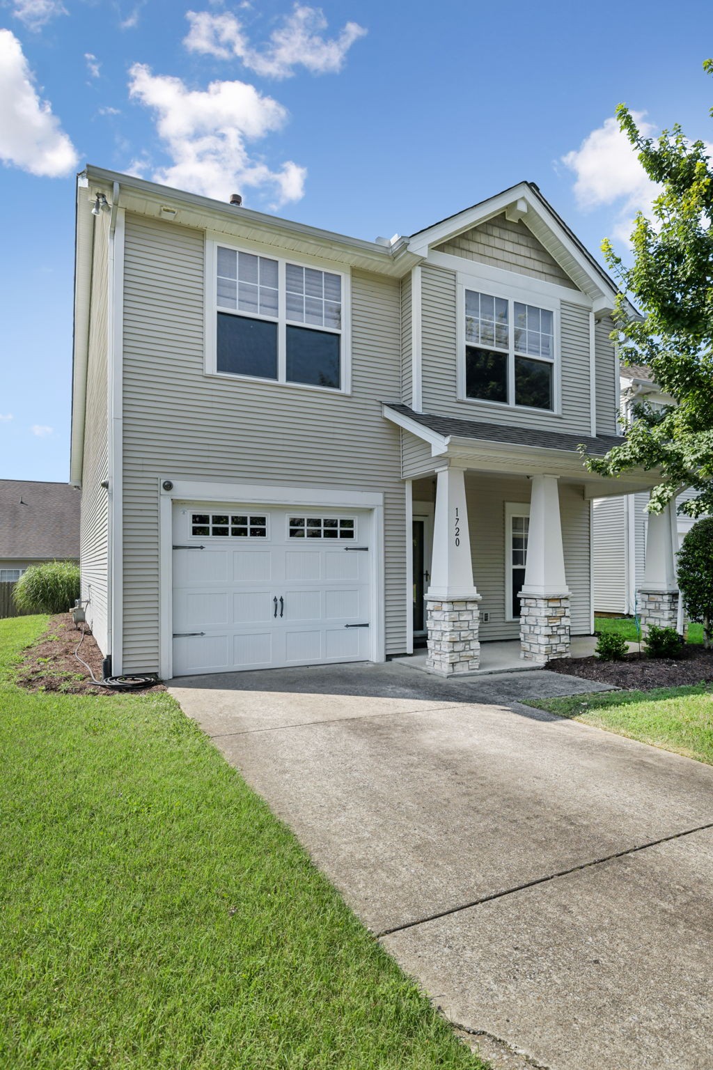 1720 Lincoya Bay Dr