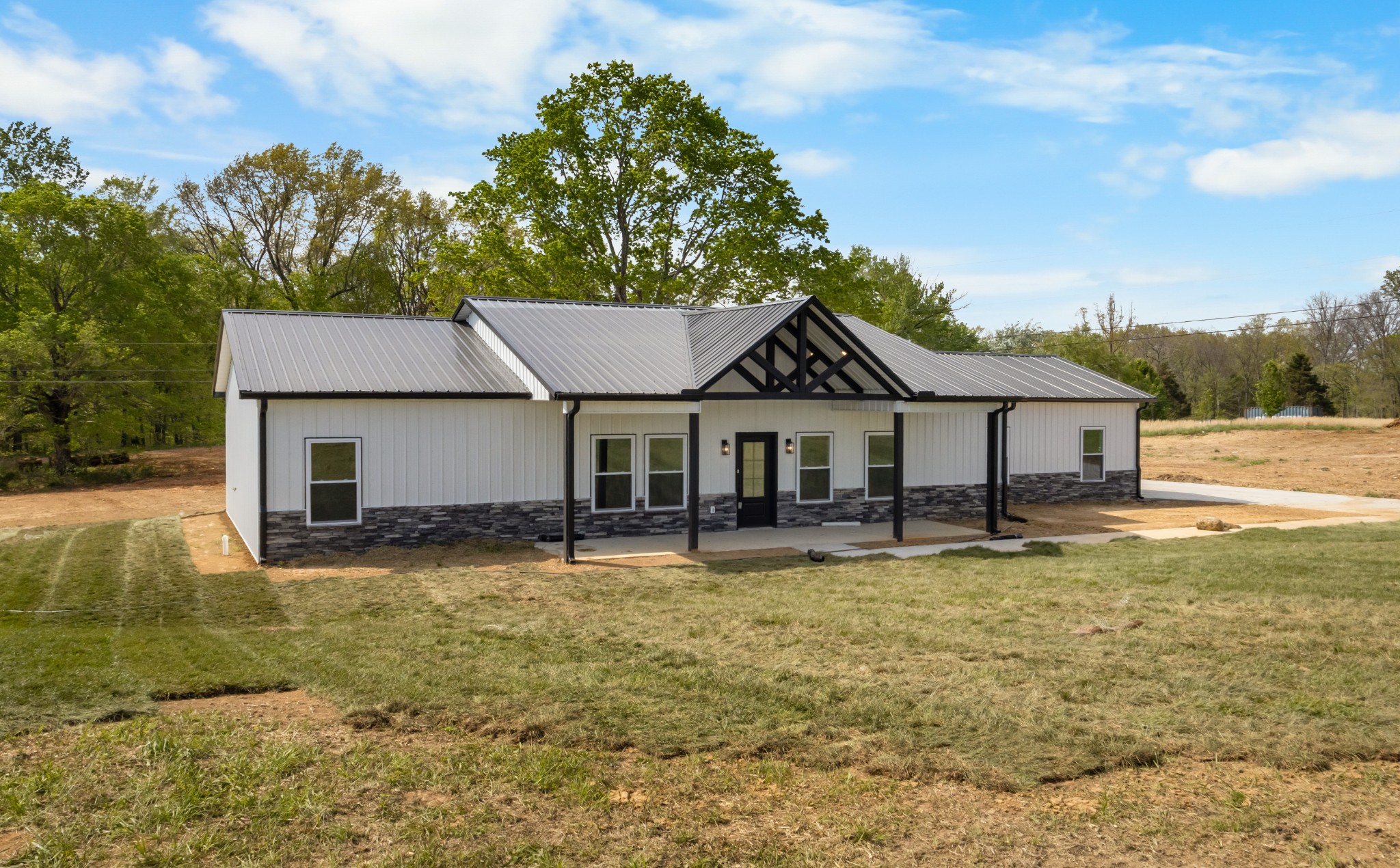 3940 Old Highway 48