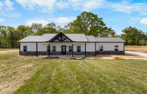 3940 Old Highway 48 Clarksville TN 37040