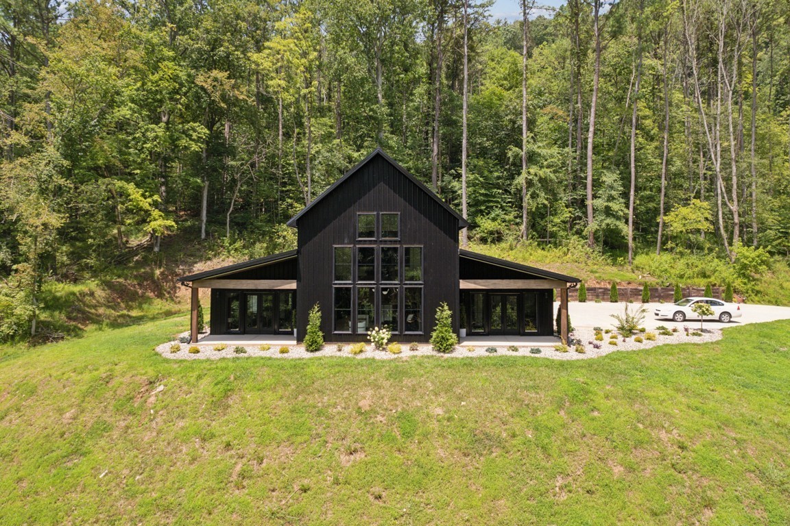 1919 Ferguson Hill Rd