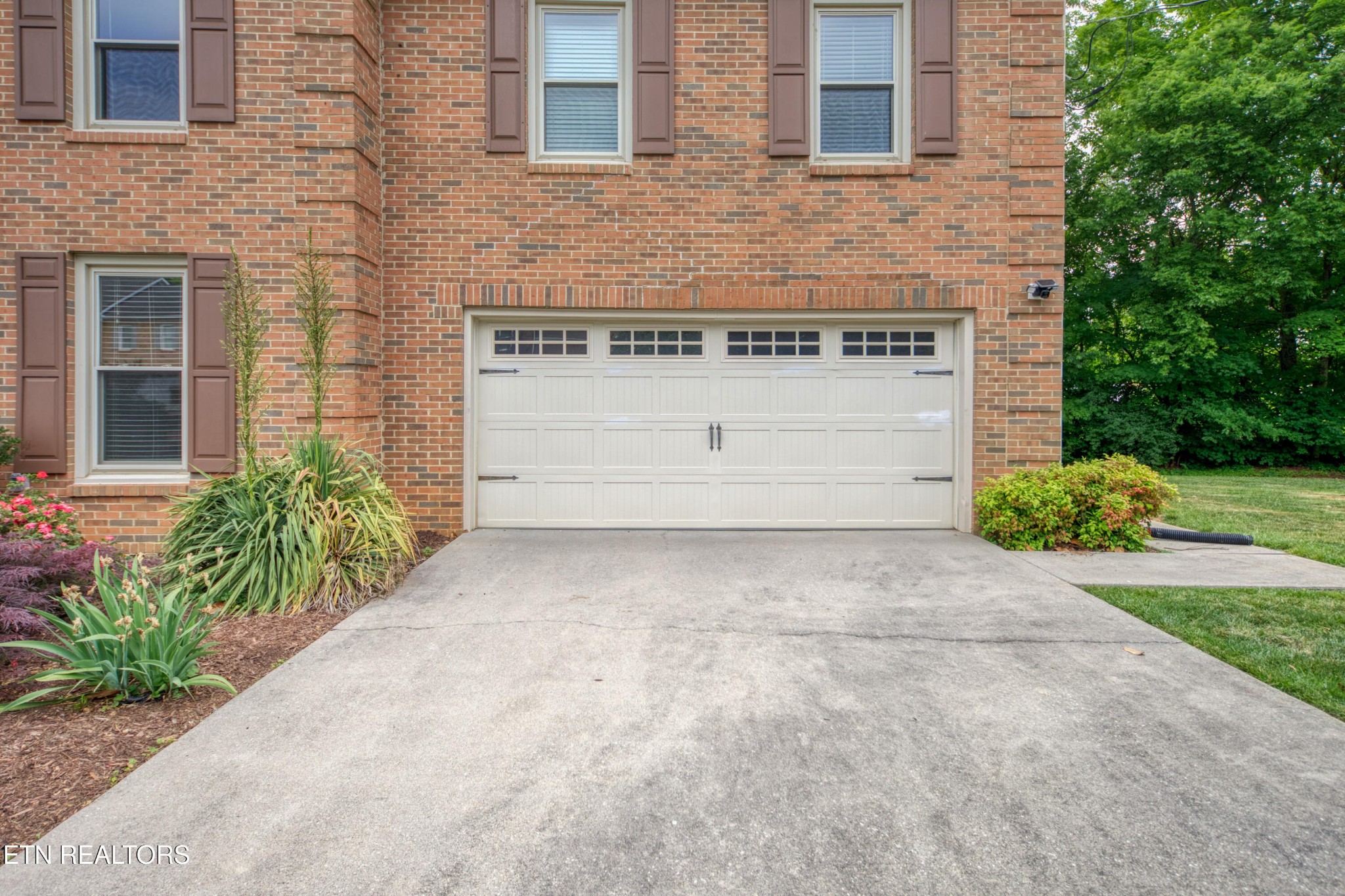 8901 Straw Flower Drive