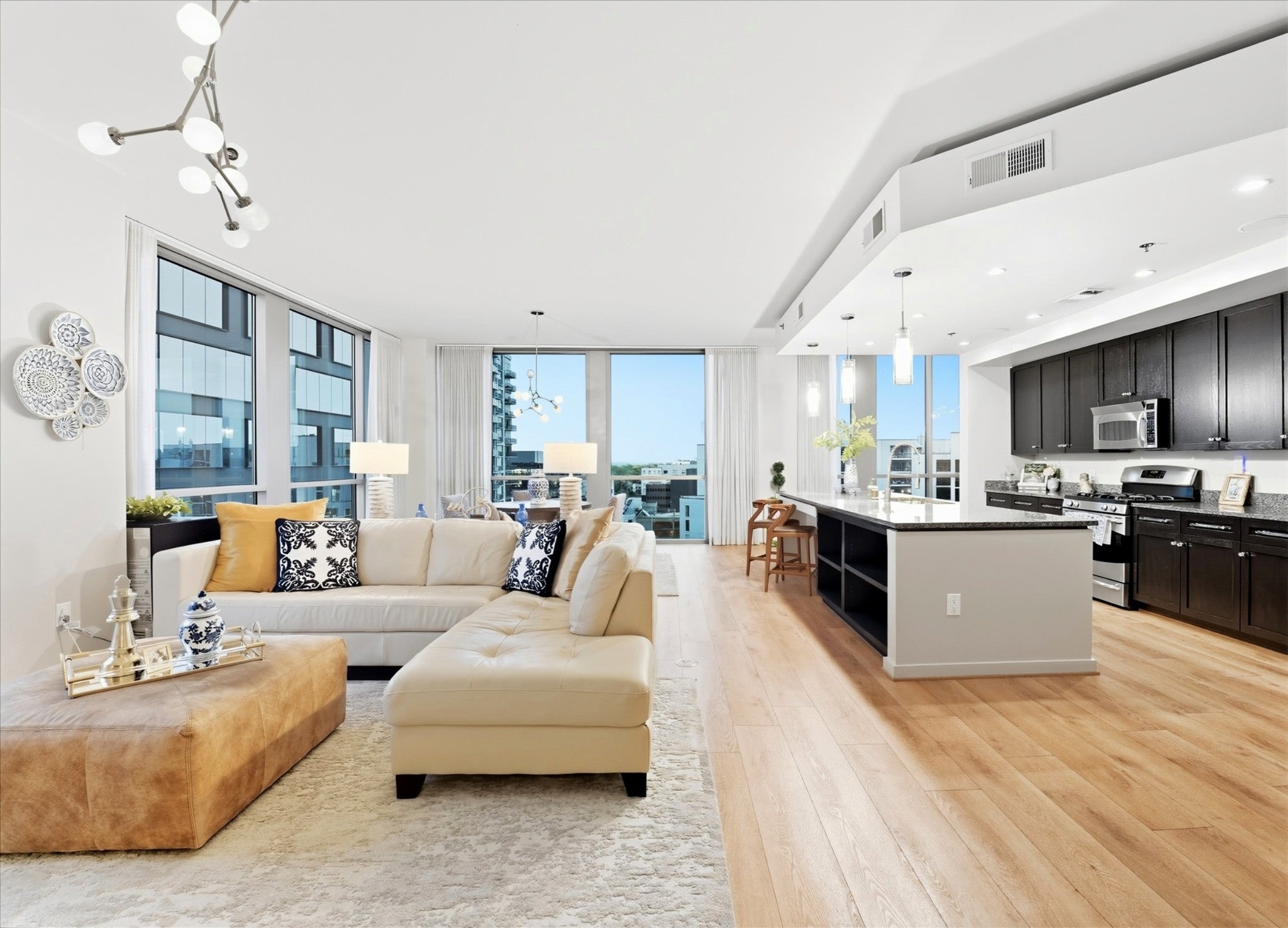 900 20th Ave S 901