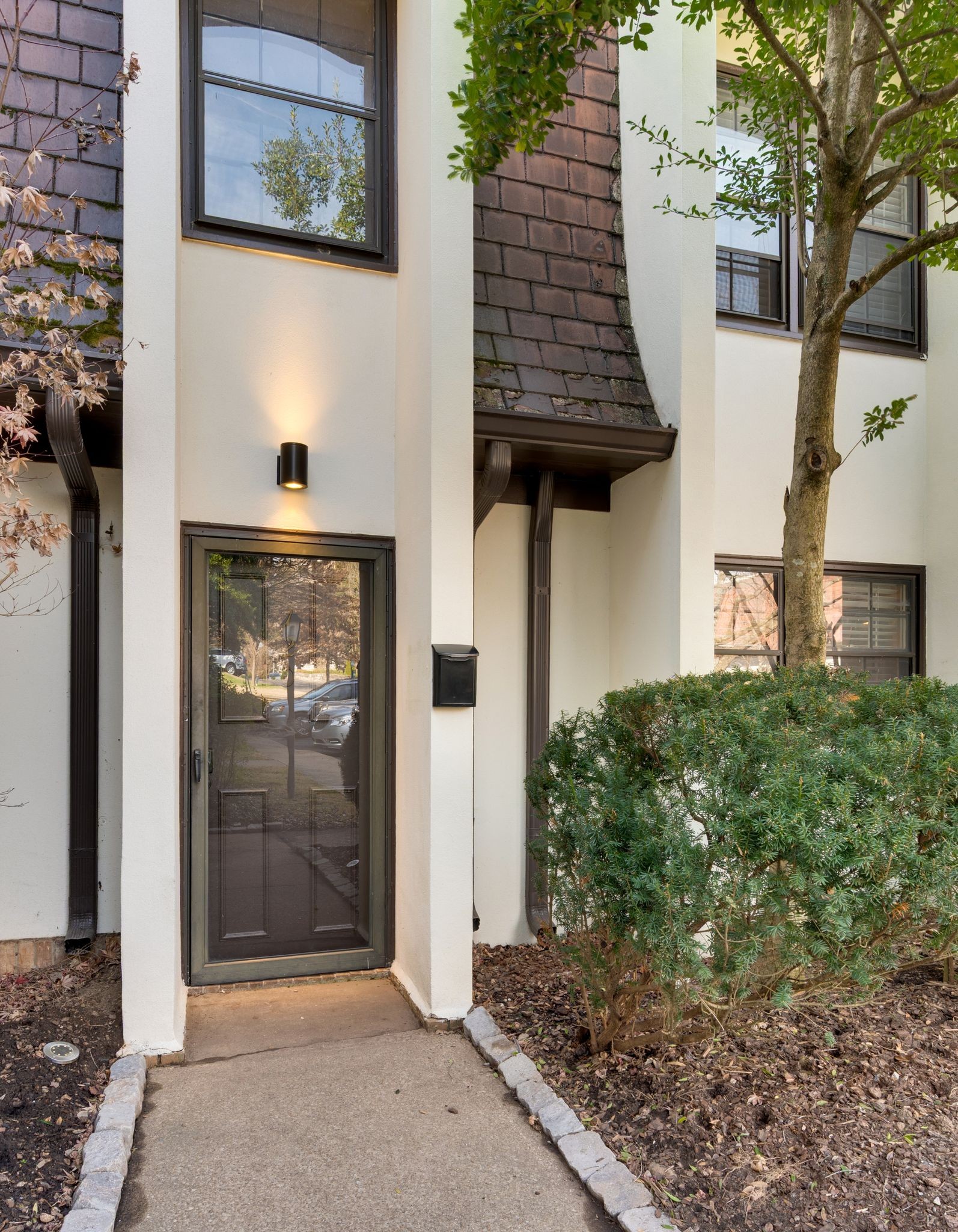 4505 Harding Pike 120