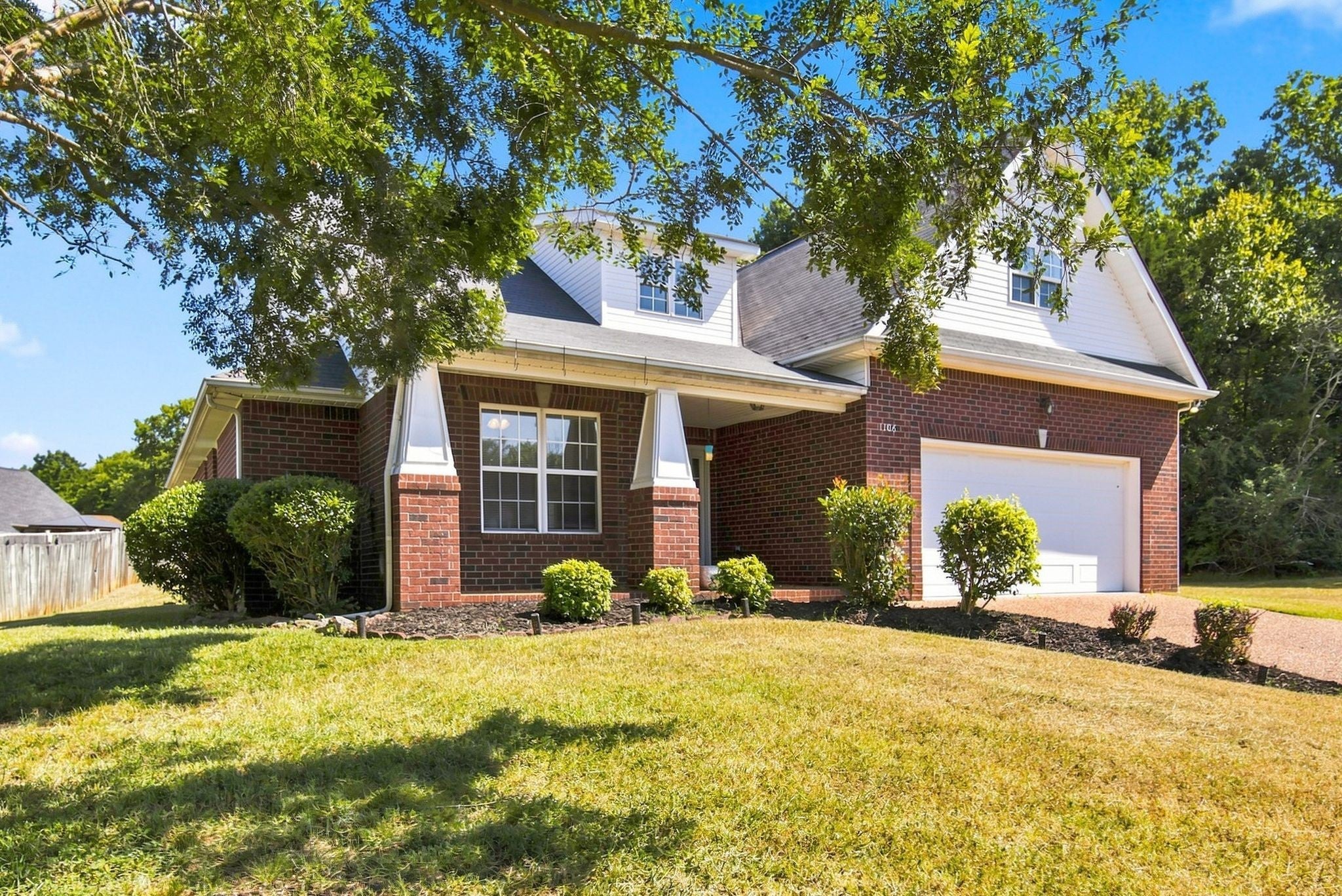 1106 Saddle Creek Dr