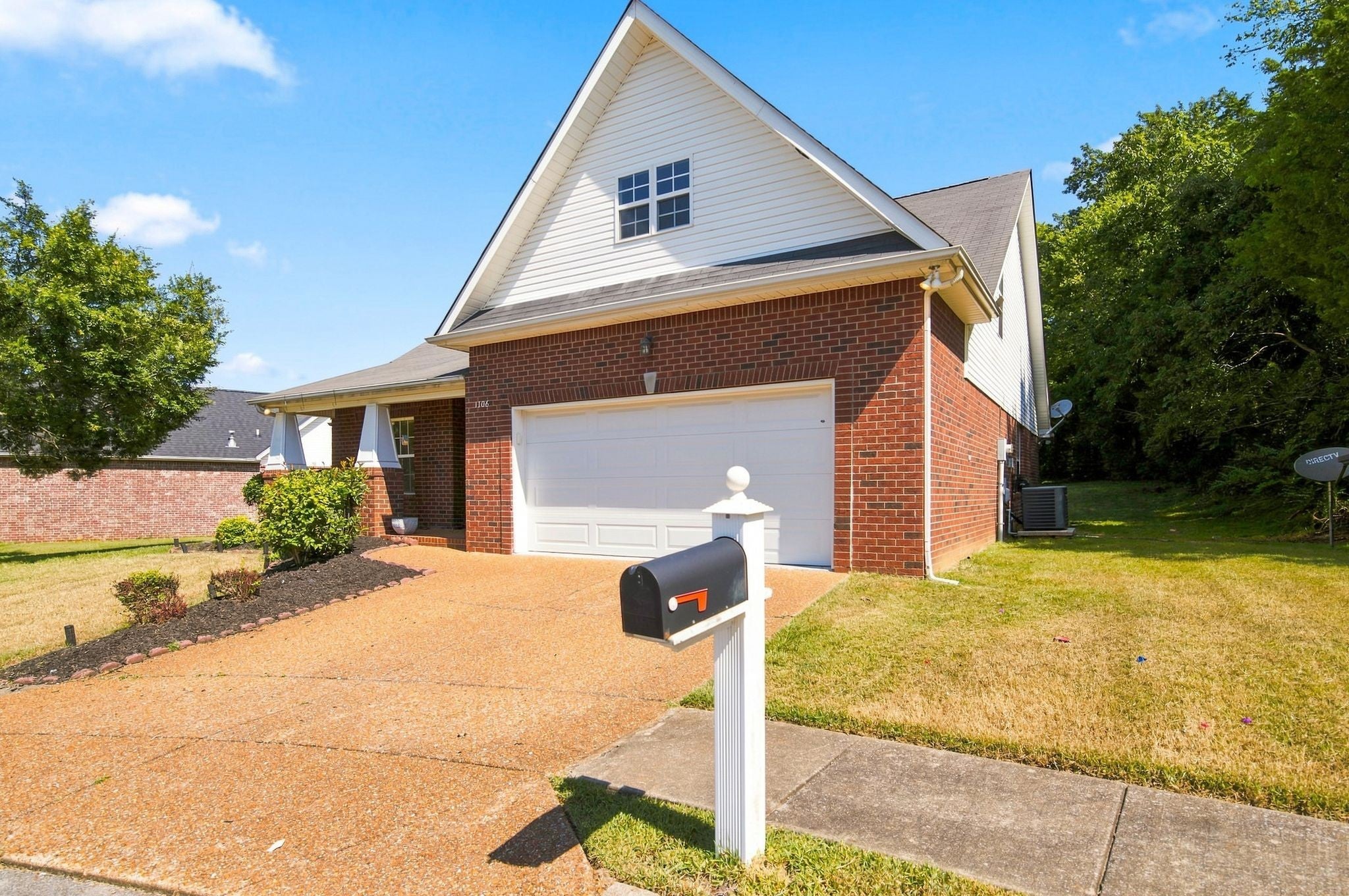 1106 Saddle Creek Dr