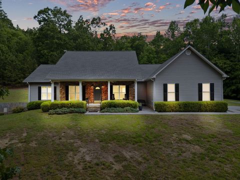 Photo of 242 County Road 64, Riceville, TN 37370 (MLS # 3214554)