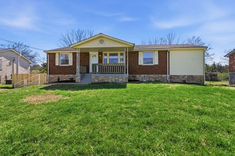 Photo of 5015 Bonnahill Dr, Hermitage, TN 37076 (MLS # 3186835)