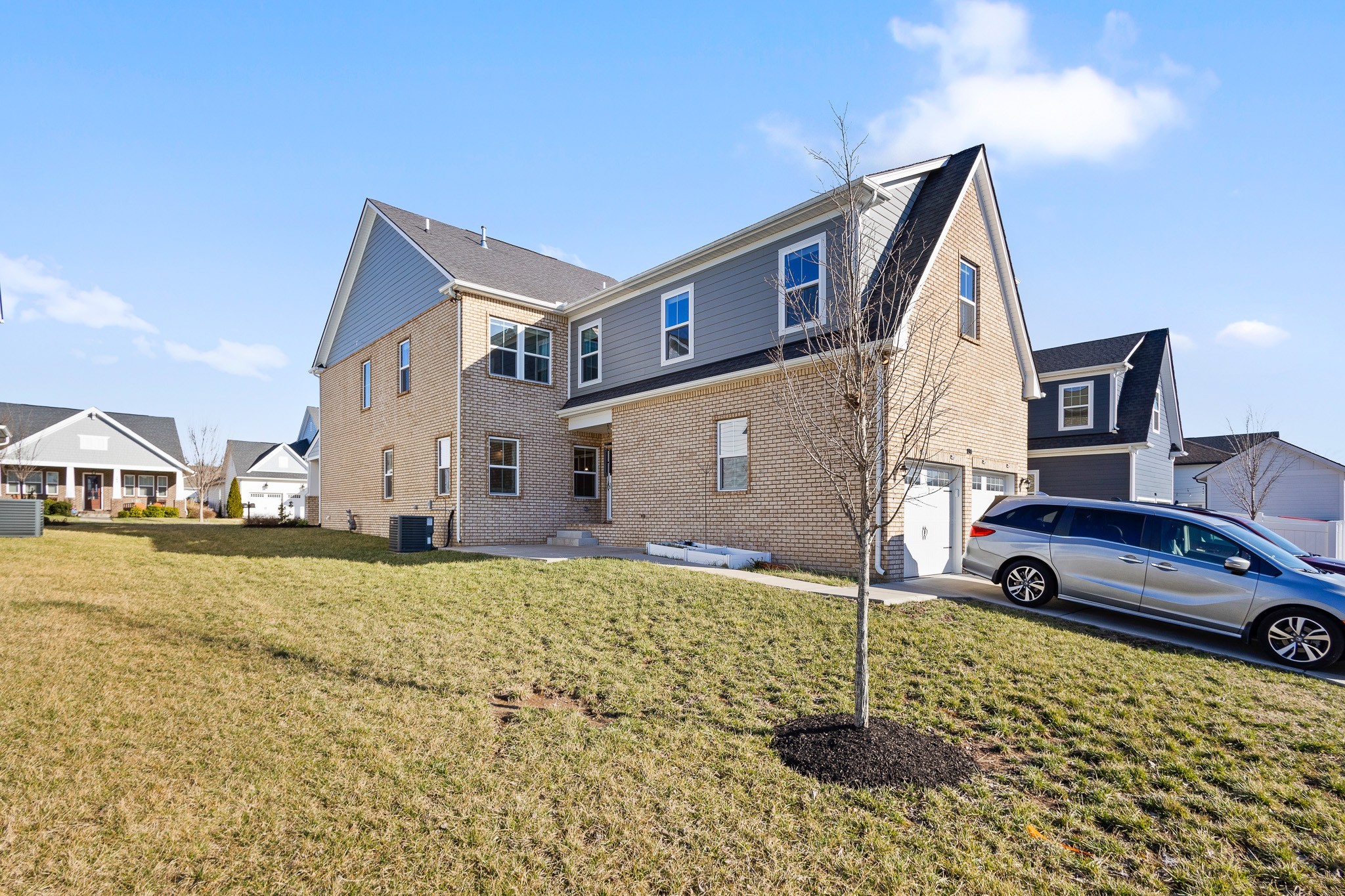 194 Ashington Cir