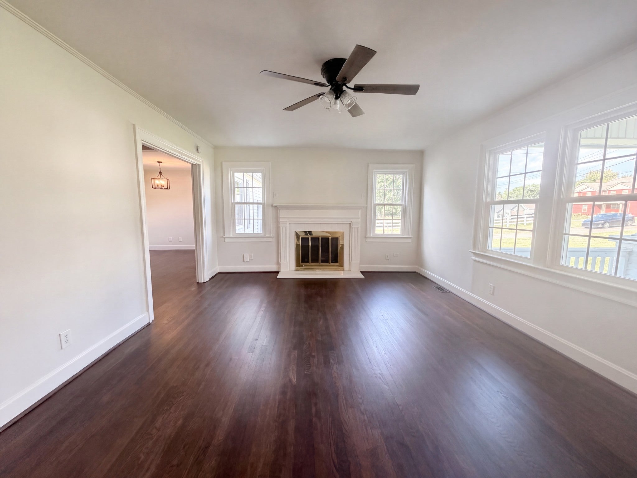 415 Hawkins Rd