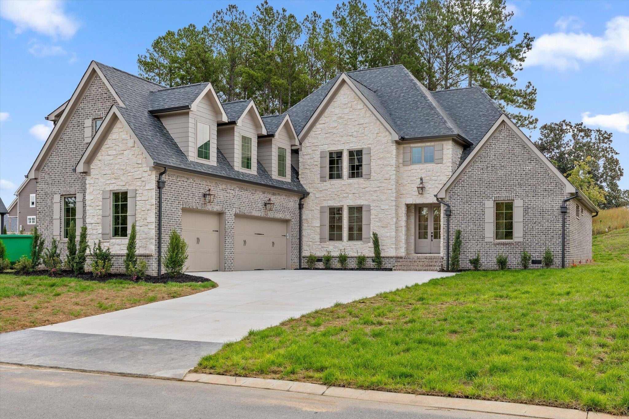 3116 Creekwood Trail NW